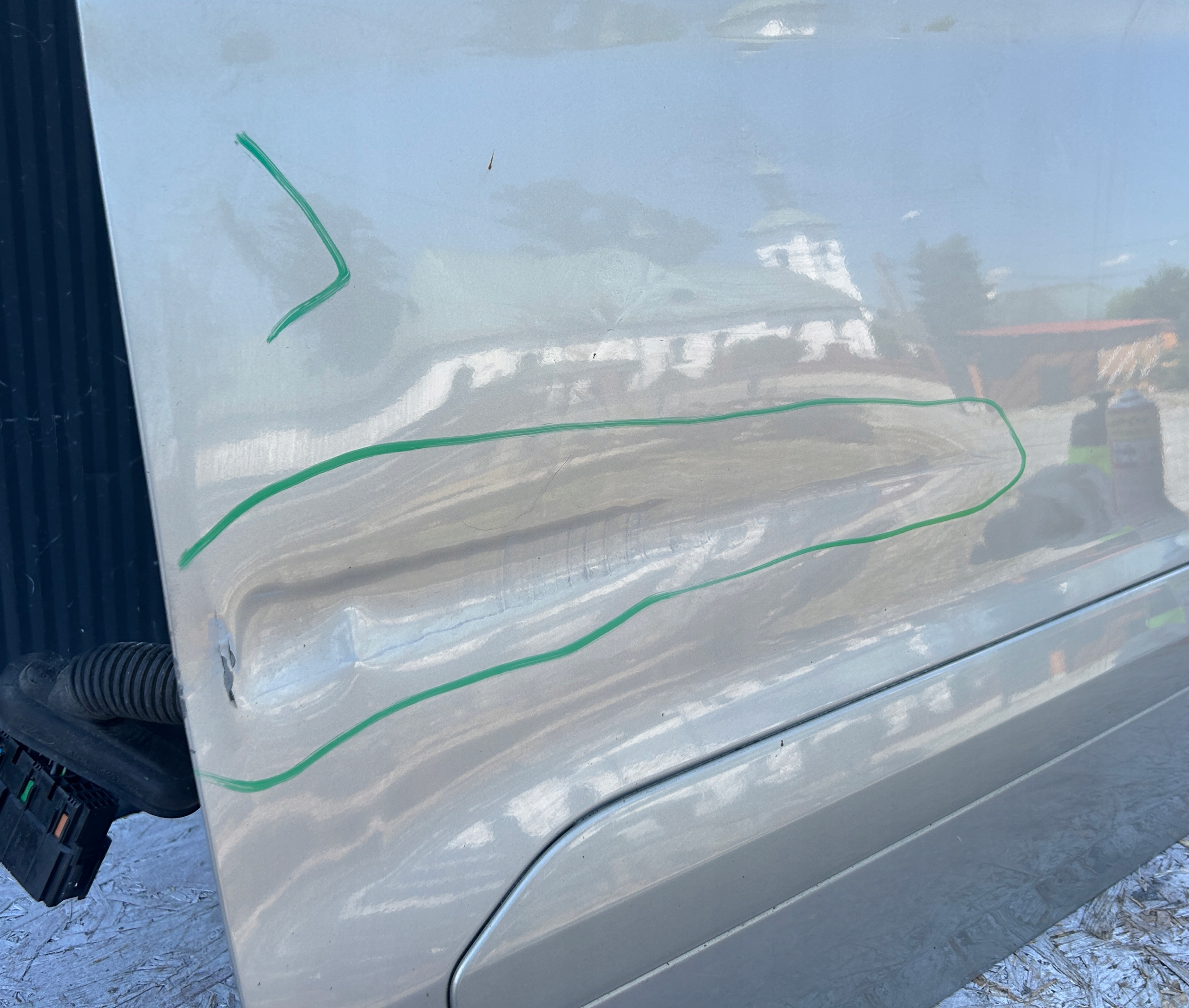 door left front FORD TOURNEO TRANSIT COURIER MK1 14- TECTONIC SILVER DKFC