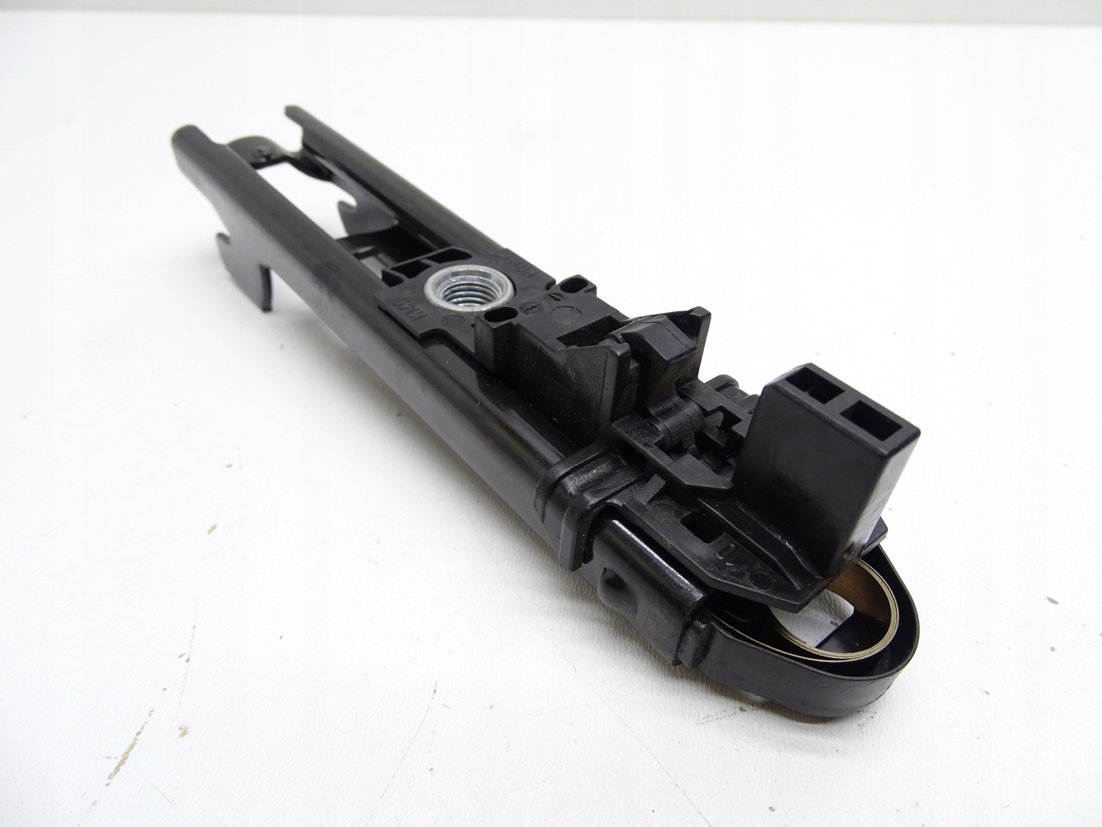 регулировки высоты ремня vw Passat CC 12R 3C8857819