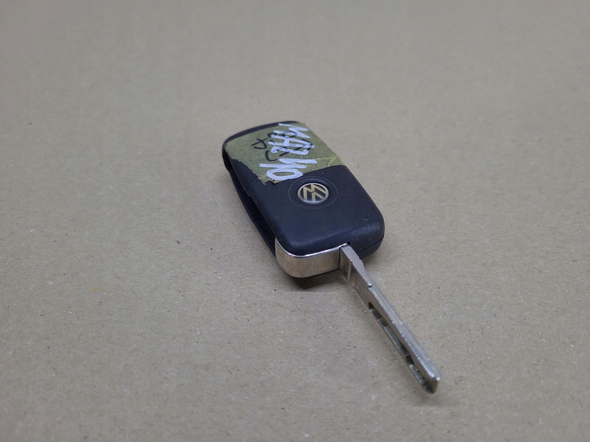 lock with key Volkswagen Polo 5 2012 5K0837202S