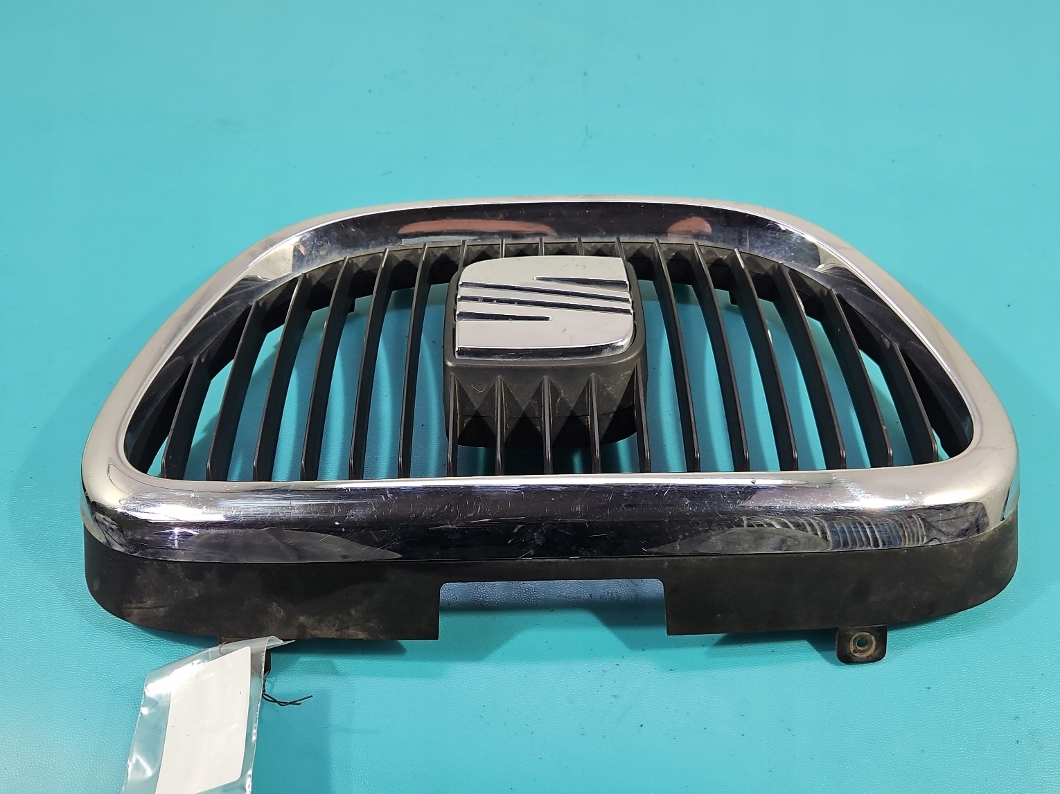 решетка радиатора seat Toledo III 3 oe 04- ALTEA