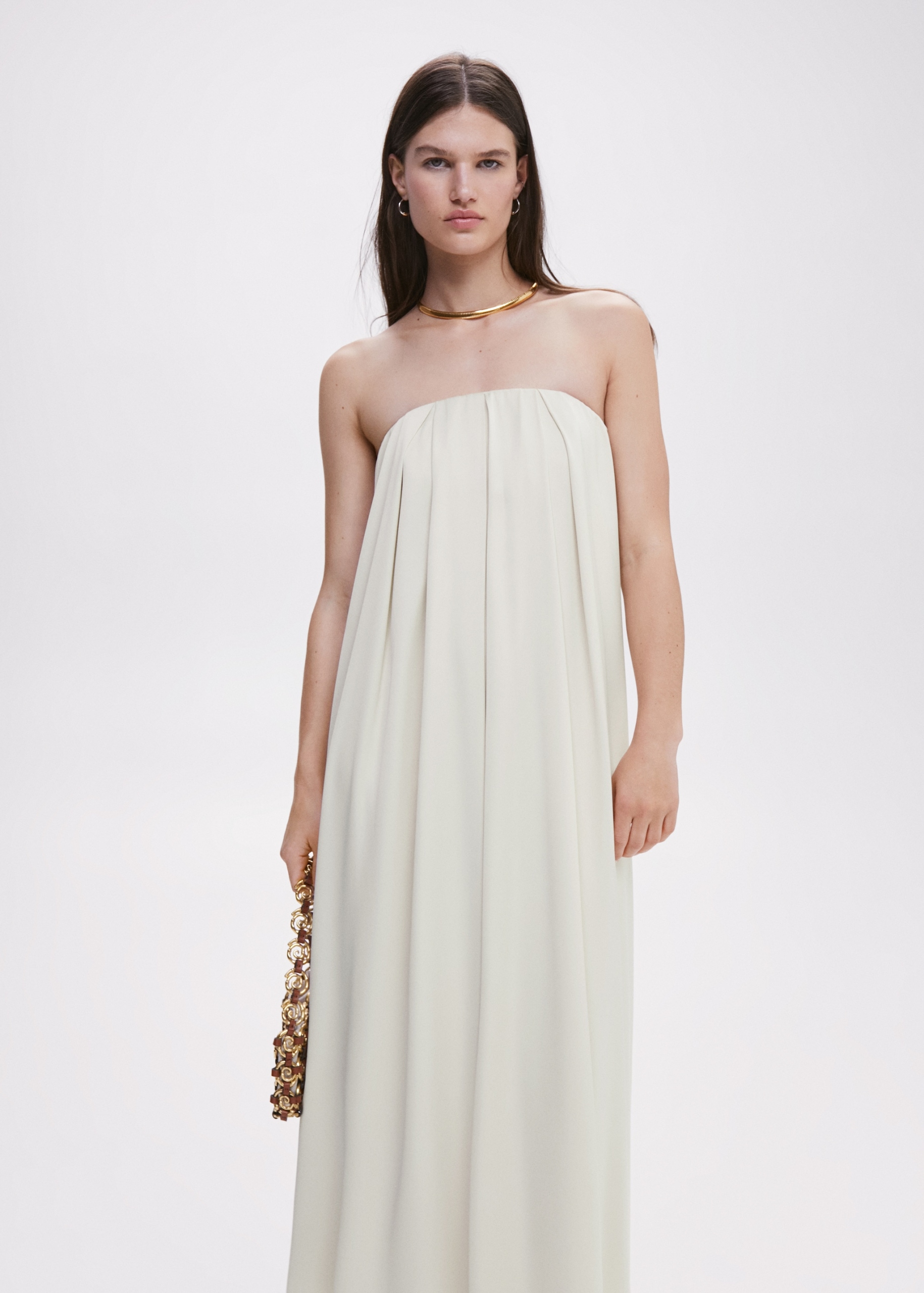 Šaty s odhalenými rameny ecru Mango M