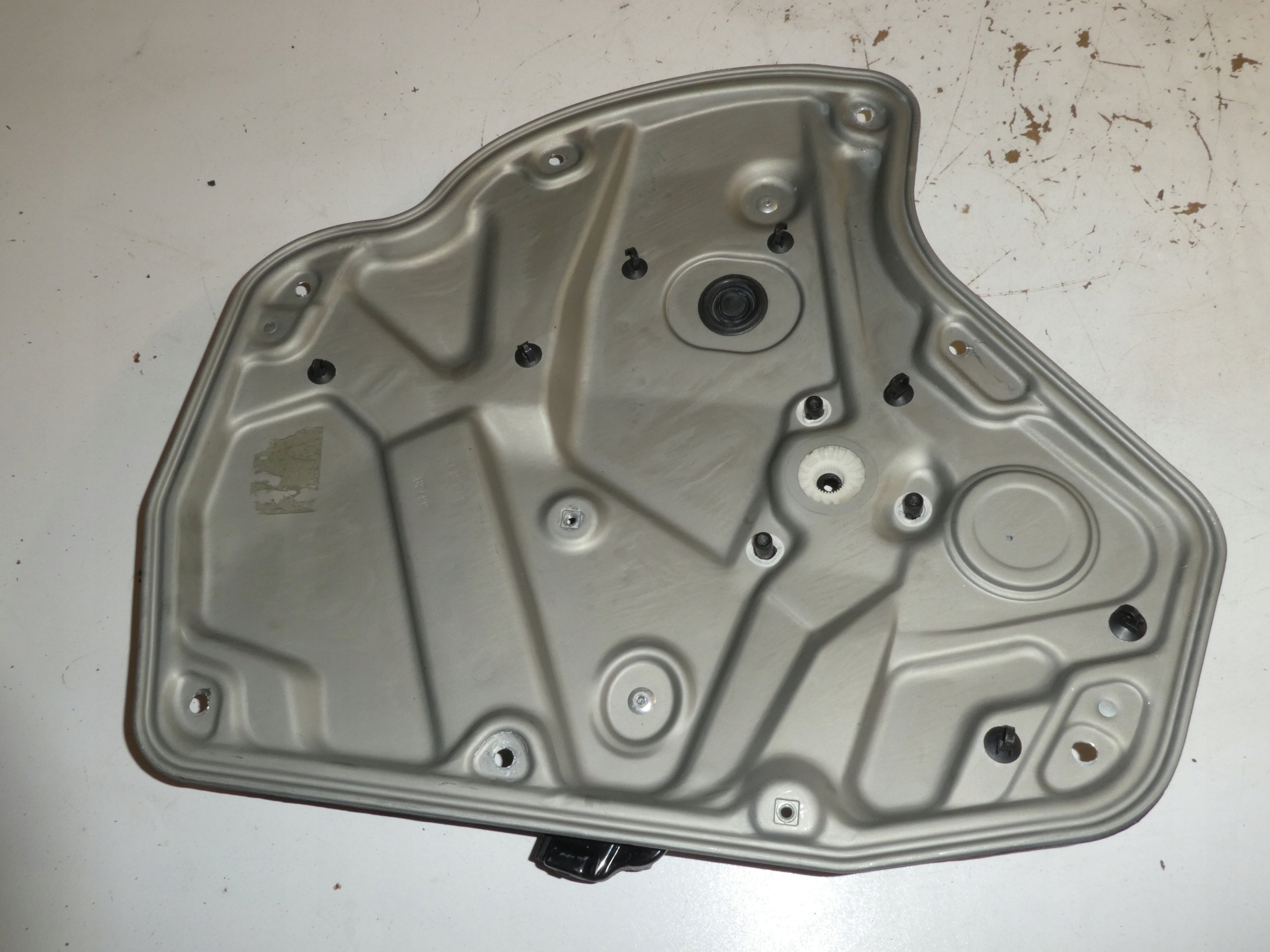 SKODA OCTAVIA II window regulator rear part