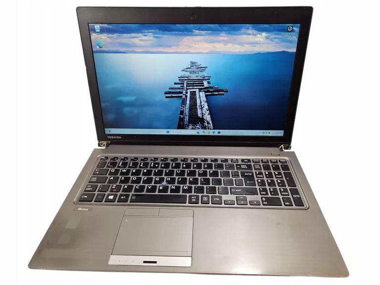 Laptopy, notebooki, ultrabooki Toshiba, Dynabook, Intel Core i7, 8