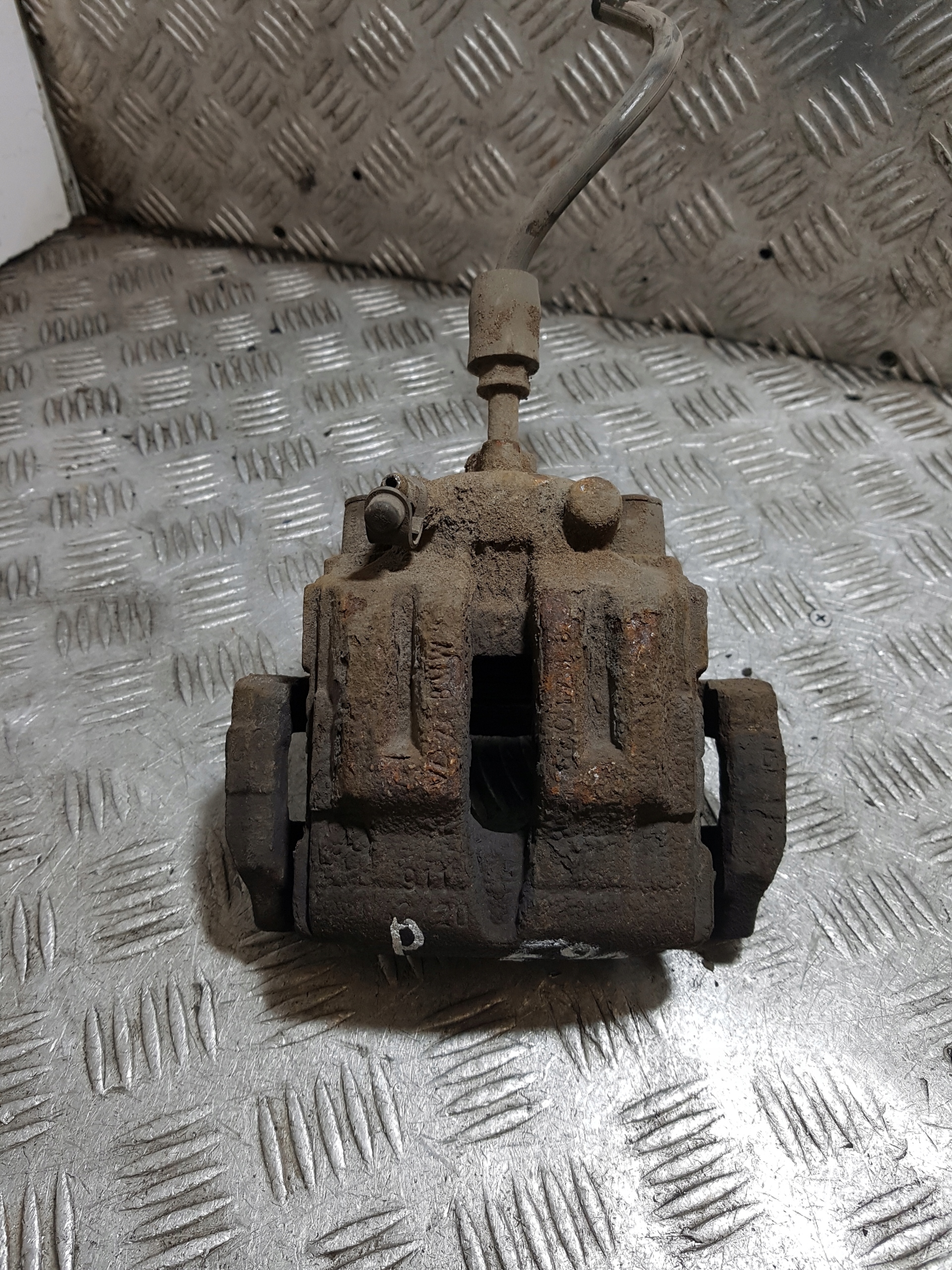caliper brake right rear part rear BMW E90 2.0 B