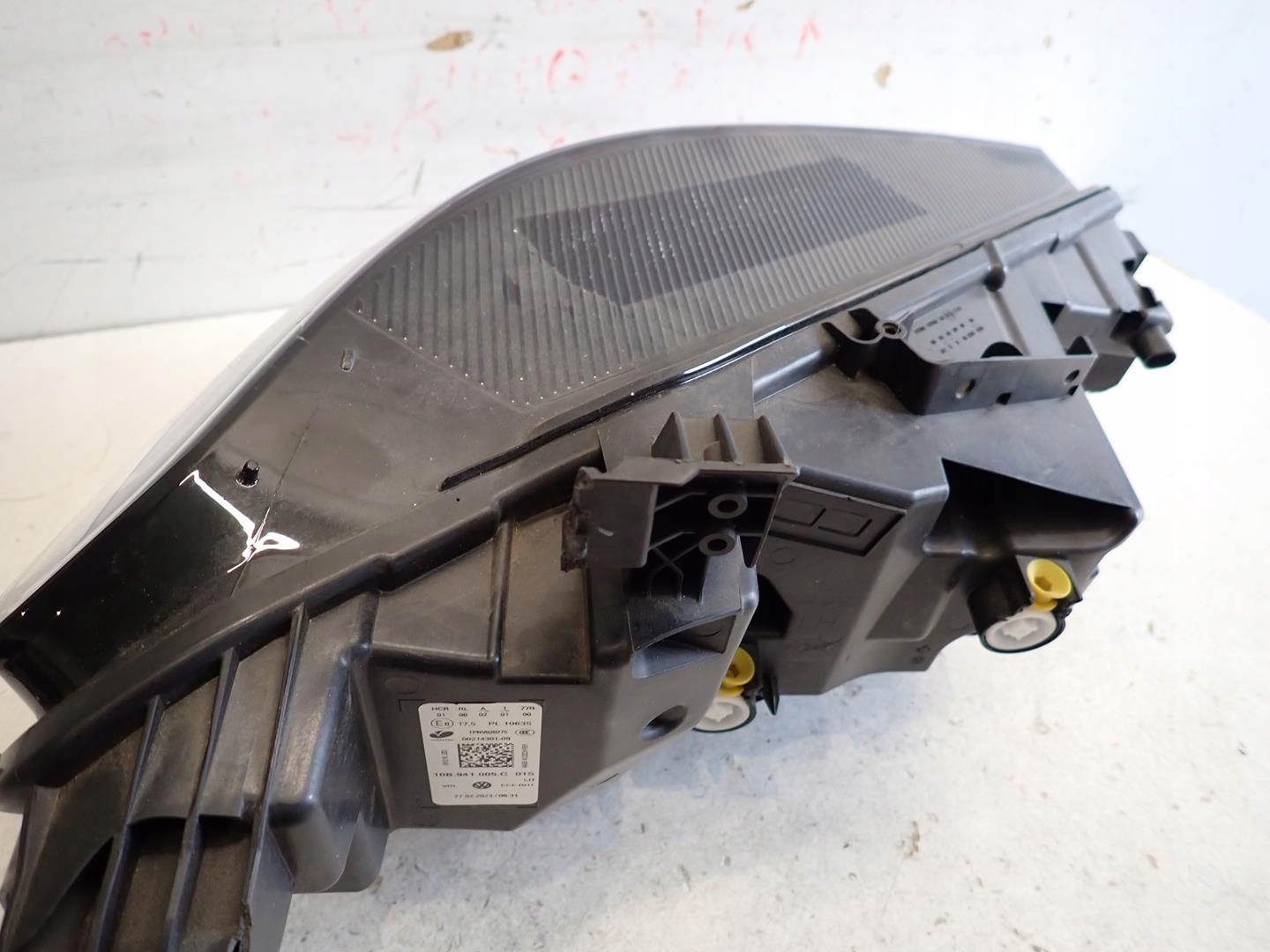 light front front left VW ID3 2020- FULL LED 10B941005C