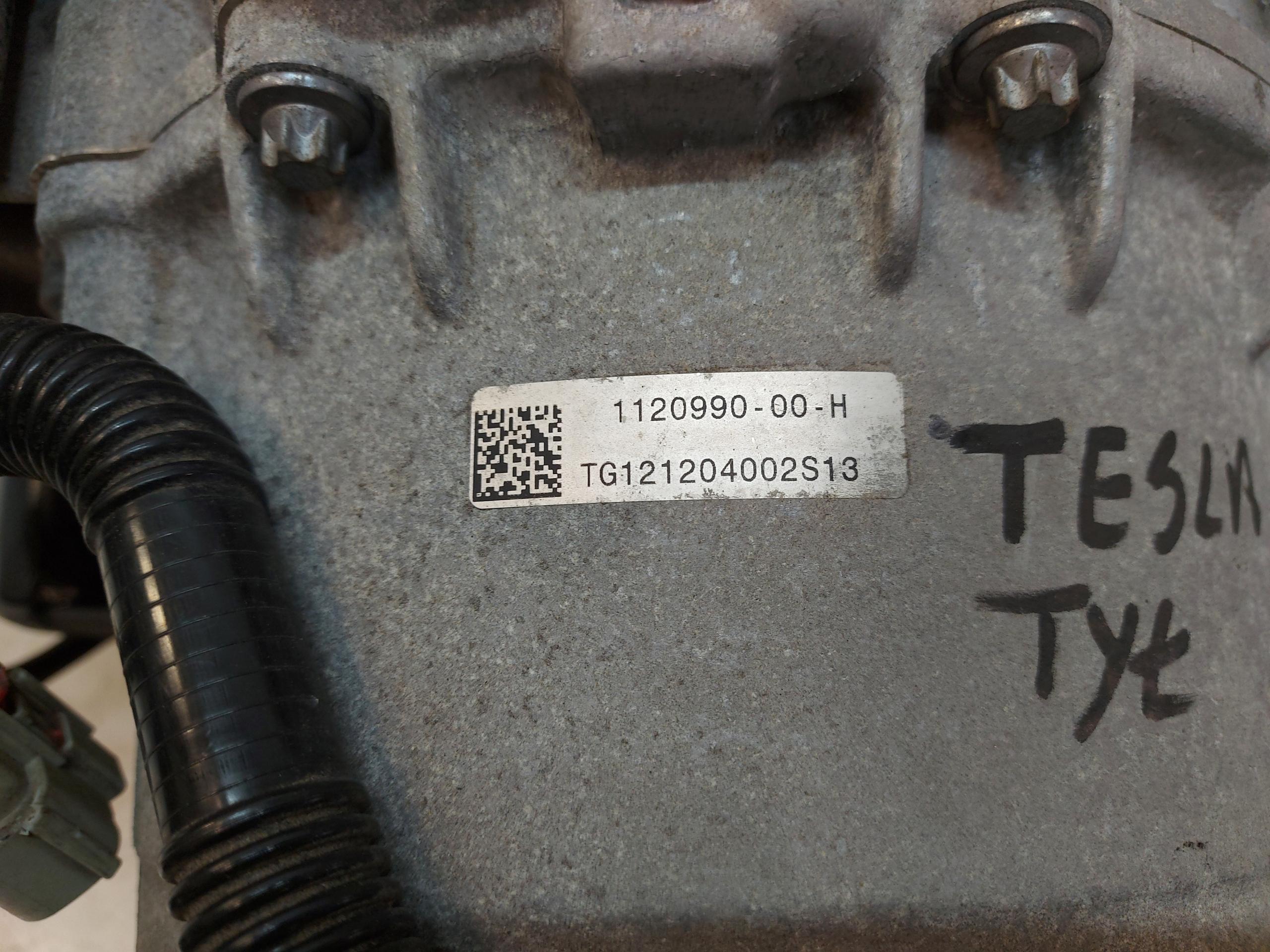 TESLA MODEL 3 2022r engine electrical rear part 1120990-00-H