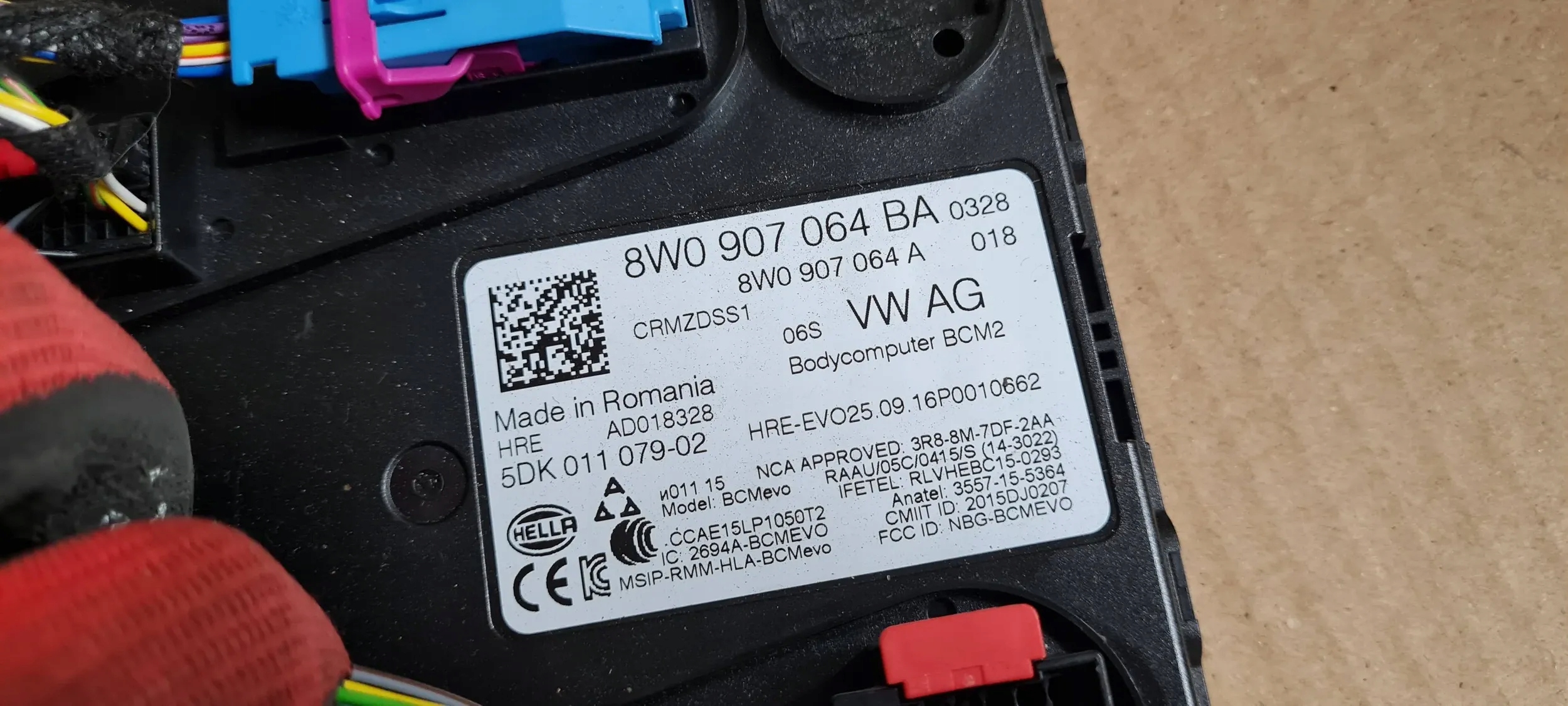 A4 B9 8W module control unit KOMFORTU 8W0907064BA A5 8W