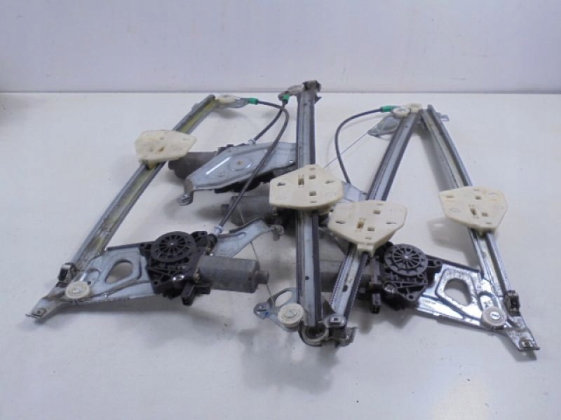 ESPACE III MECHANIZM SZYBY PRZÓD TYŁ LEWY PRAWY Producent części Bosch