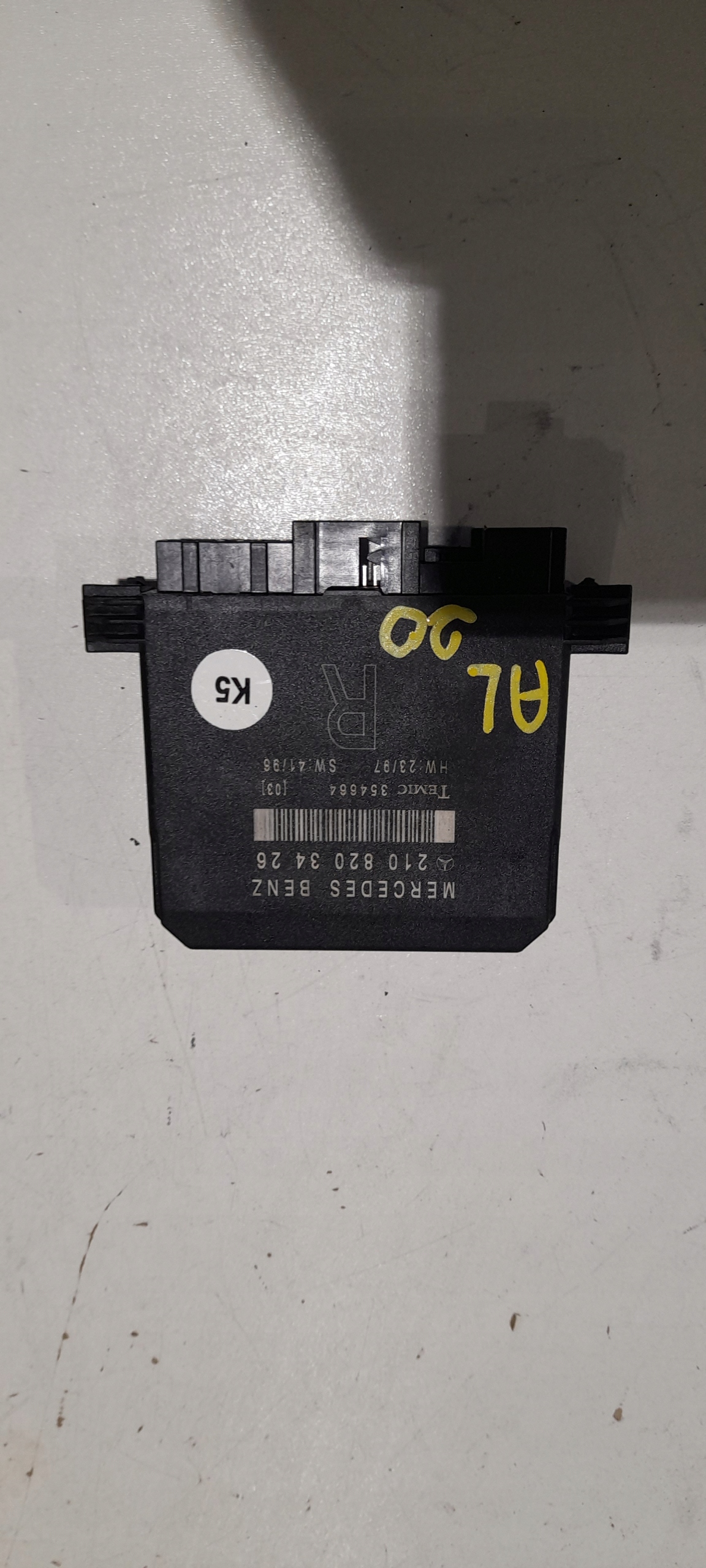 module door right front MERCEDES C W202 2108203426