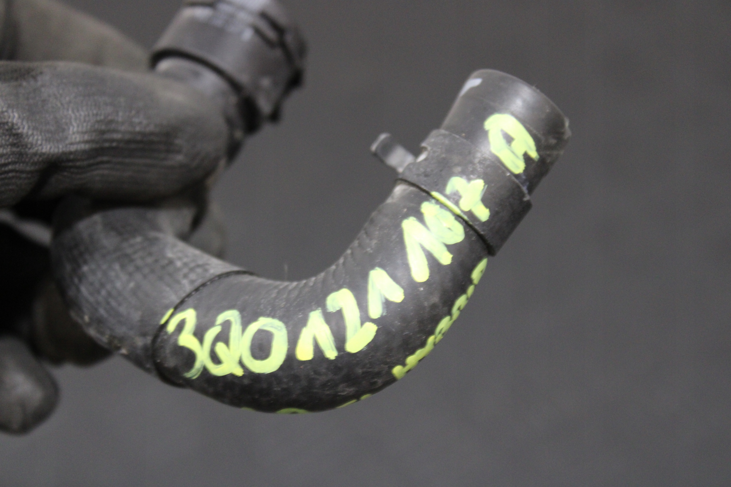 crijevo prijenos vode 3Q0121107A VW PASSAT B8 3G0 3G9 LIFT 1,4 GTE
