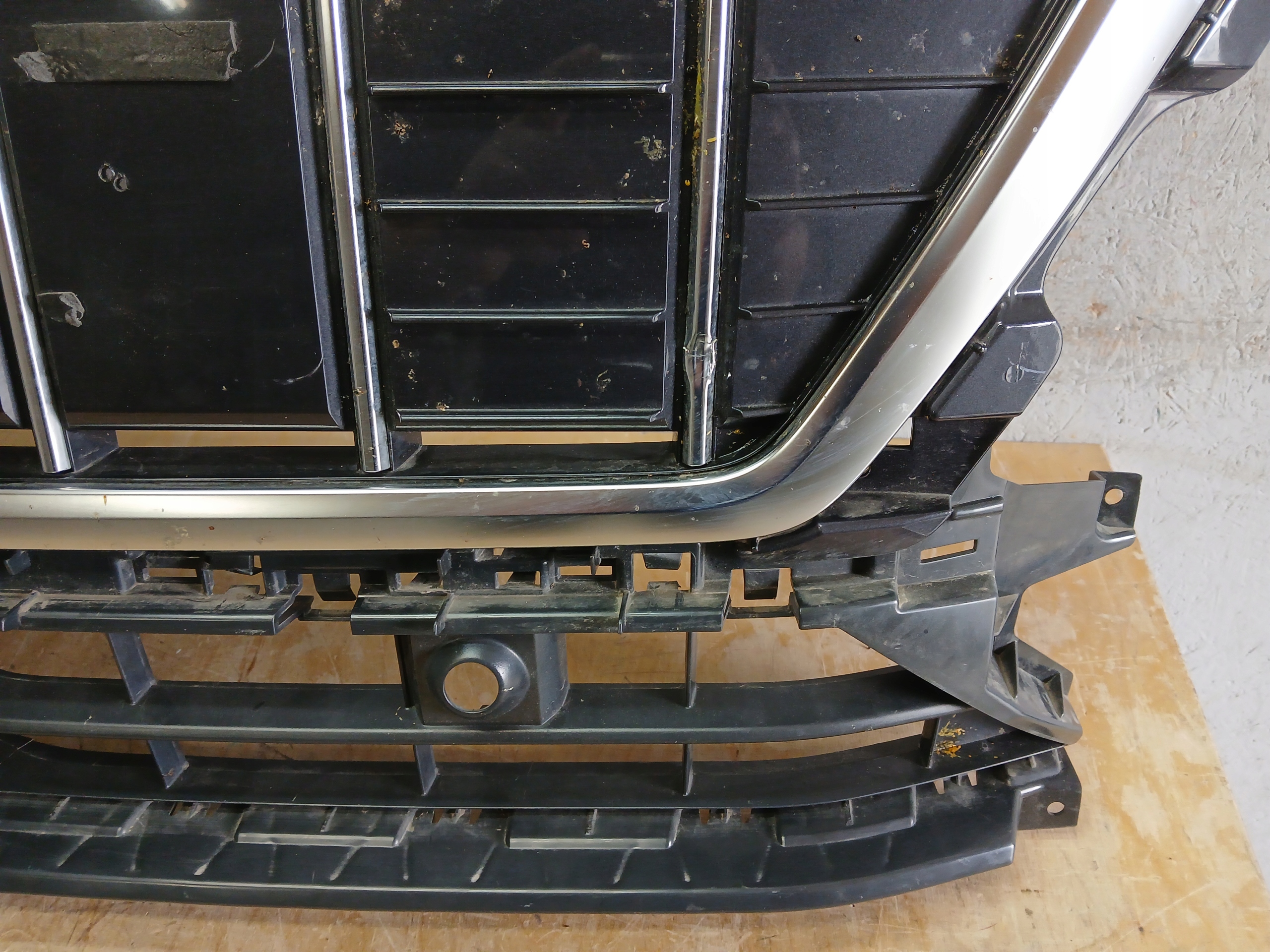 front PREKLADgrill AUDI Q3 83A 83A853651E