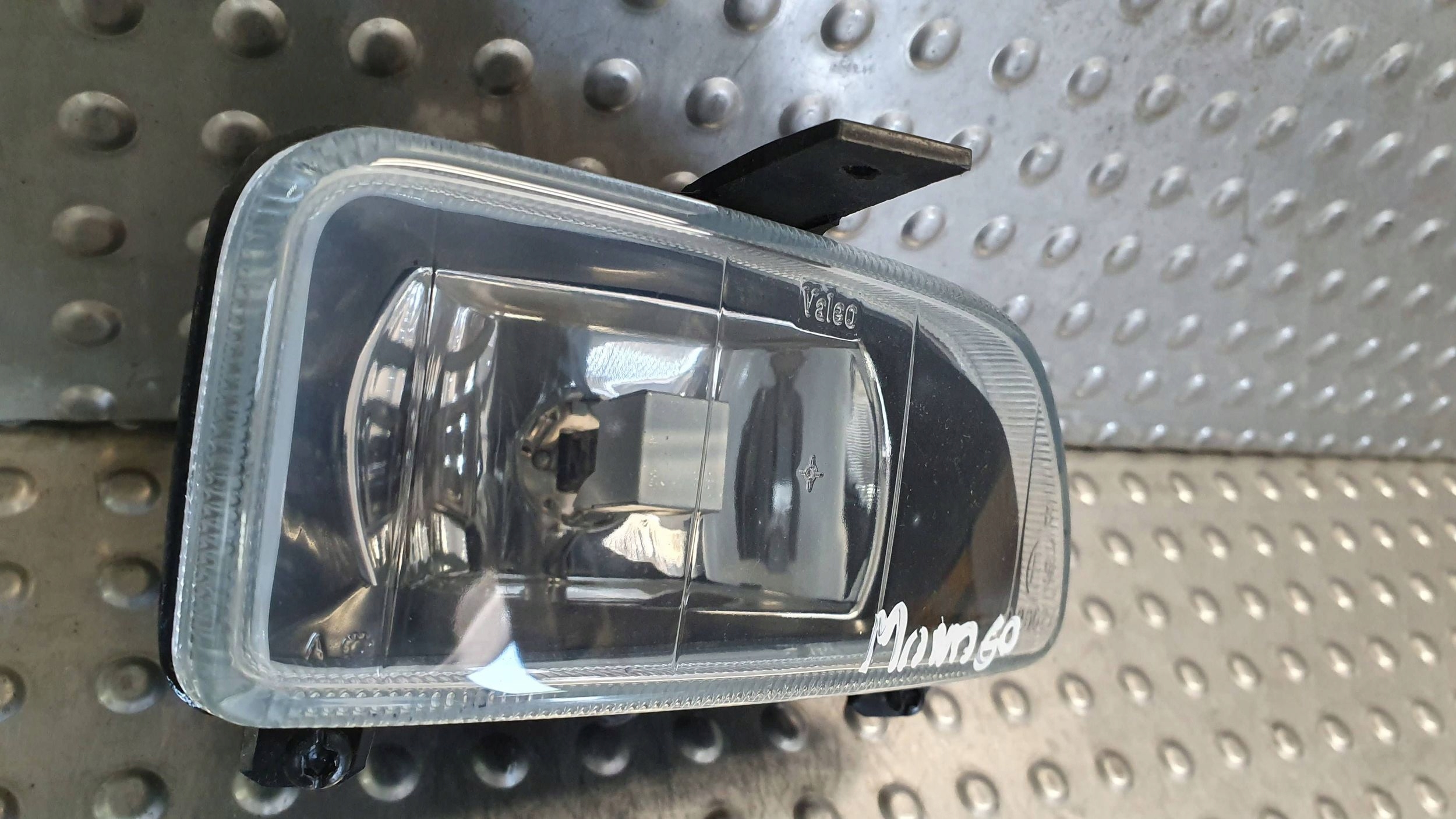 fog light left FORD MONDEO MK1 93