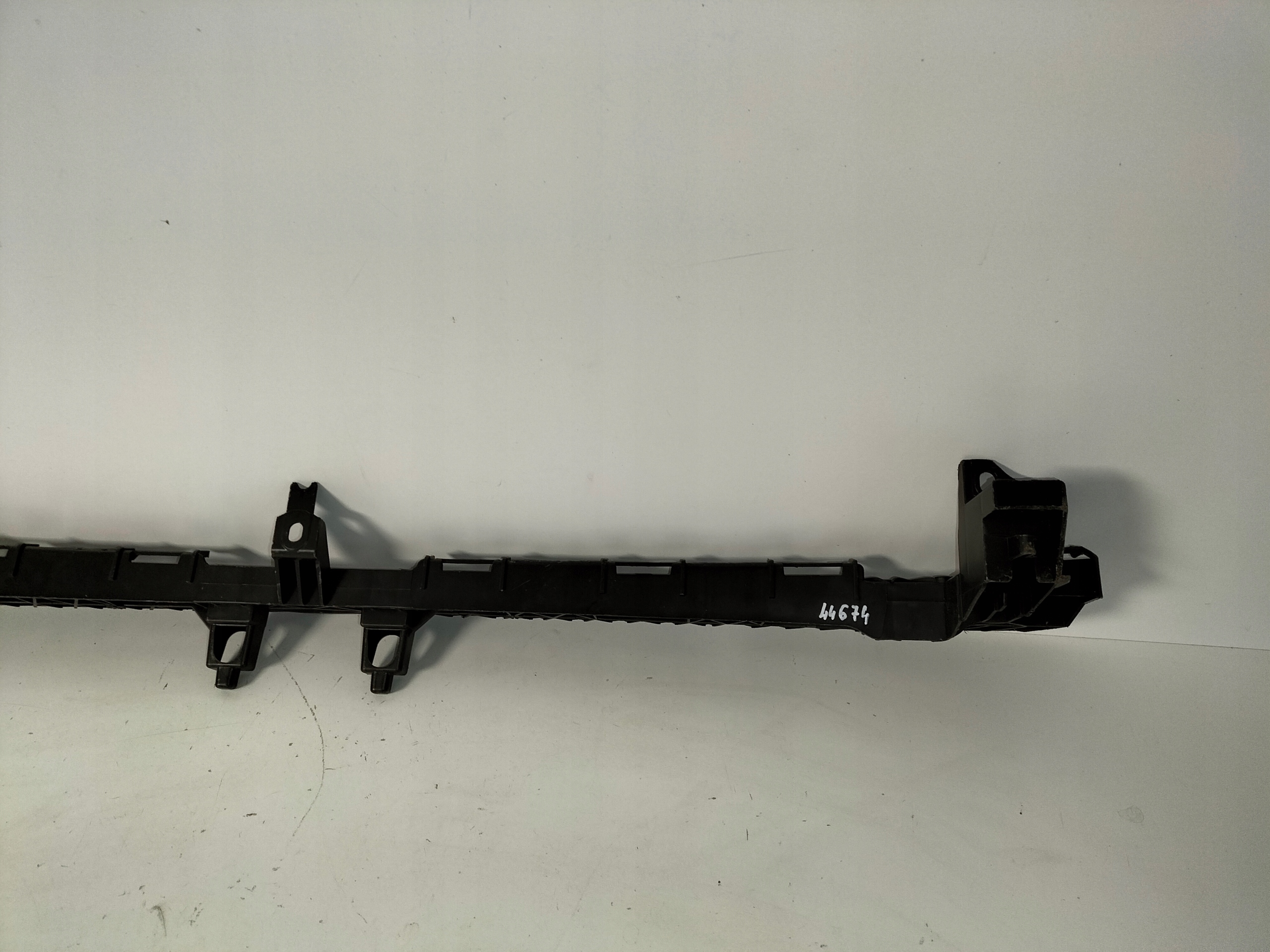 Support Support plaque Pare choc Avant Moyenne VW TOURAN 3 III 15