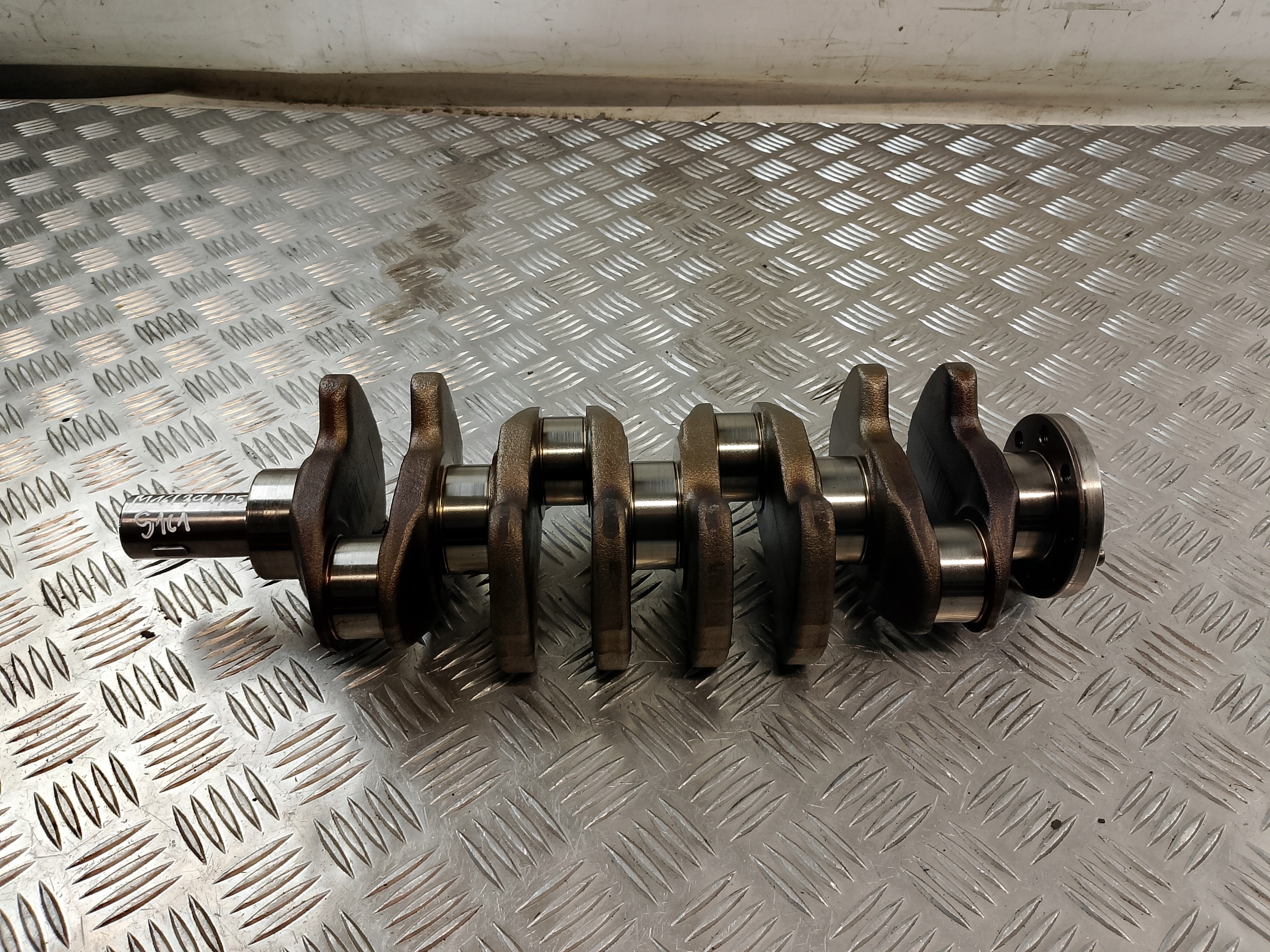 crank MERCEDES W 203 compressor; 1.8 B 143 KM OE R27101
