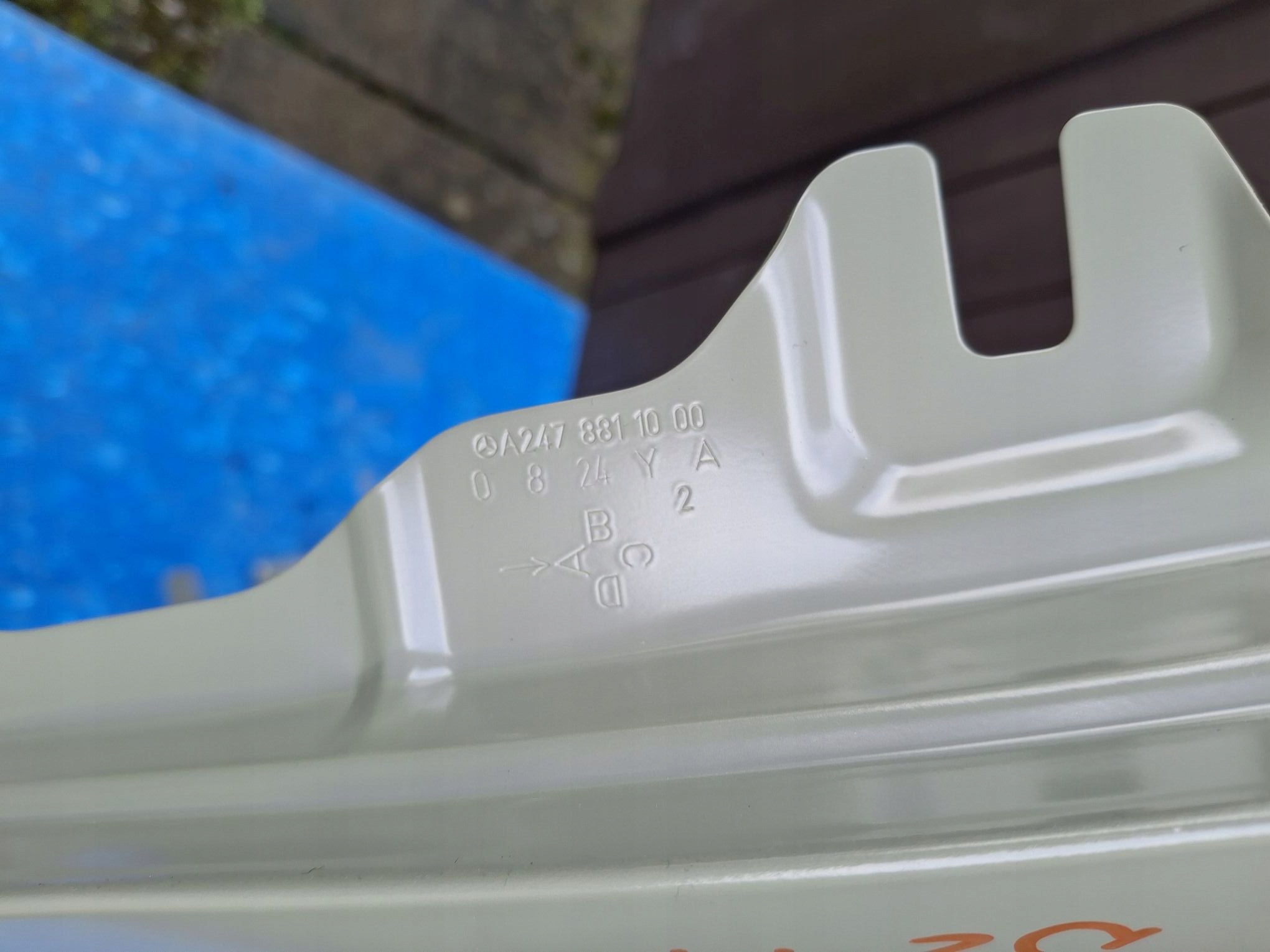 fender right front MERCEDES B-KLASA W247 2018R-> new original