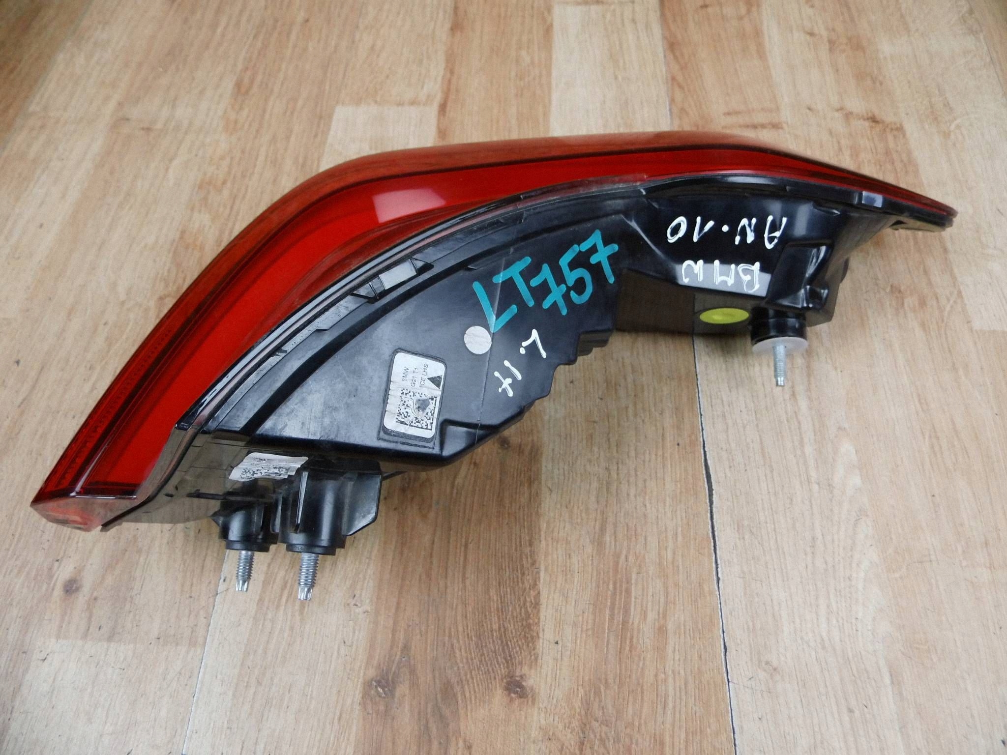 BMW 3 G21 KOMBI light left rear part rear left 2SD2485 H35A3BC7102