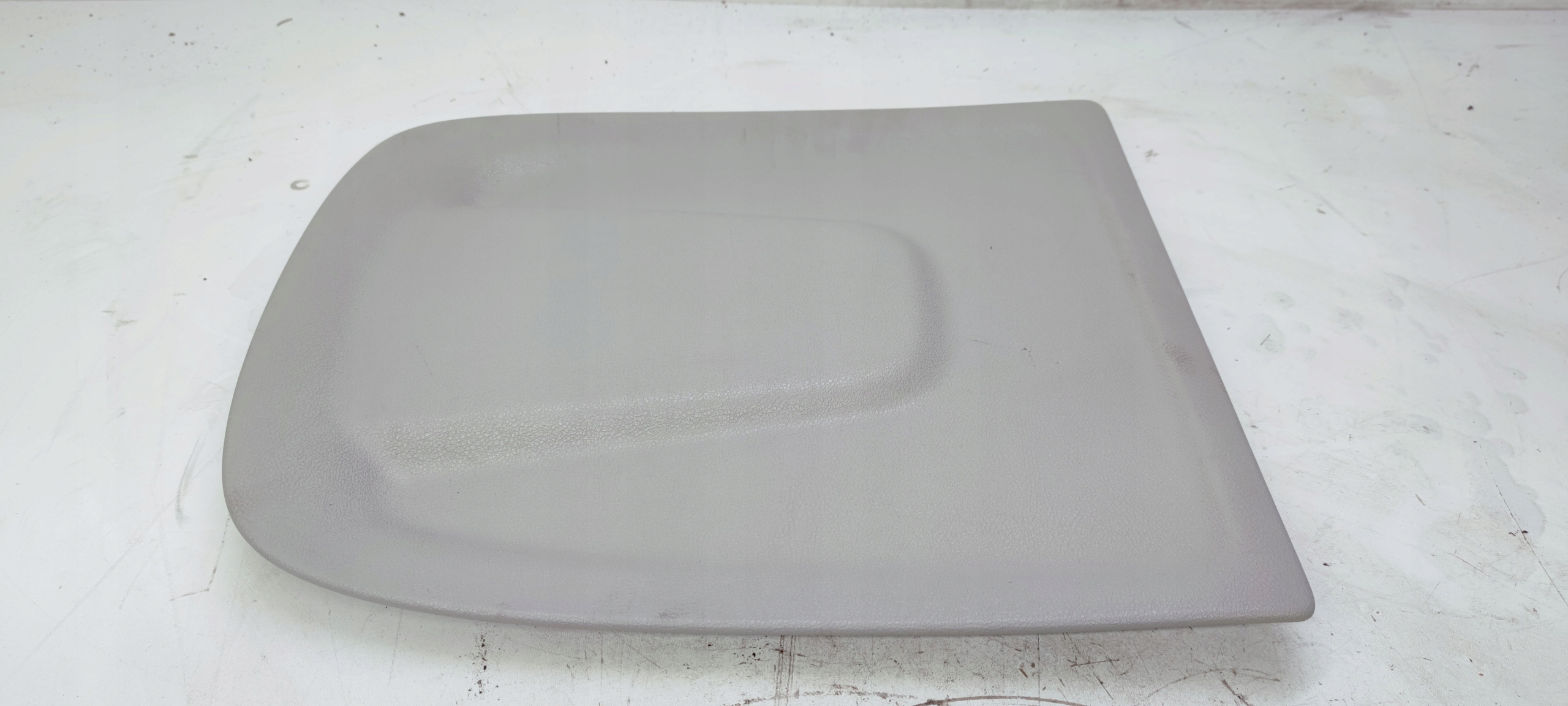 BLENDE ABDECKUNG HINTEN SITZ AUDI A6 C7 A7 8R0881969 GRAUE