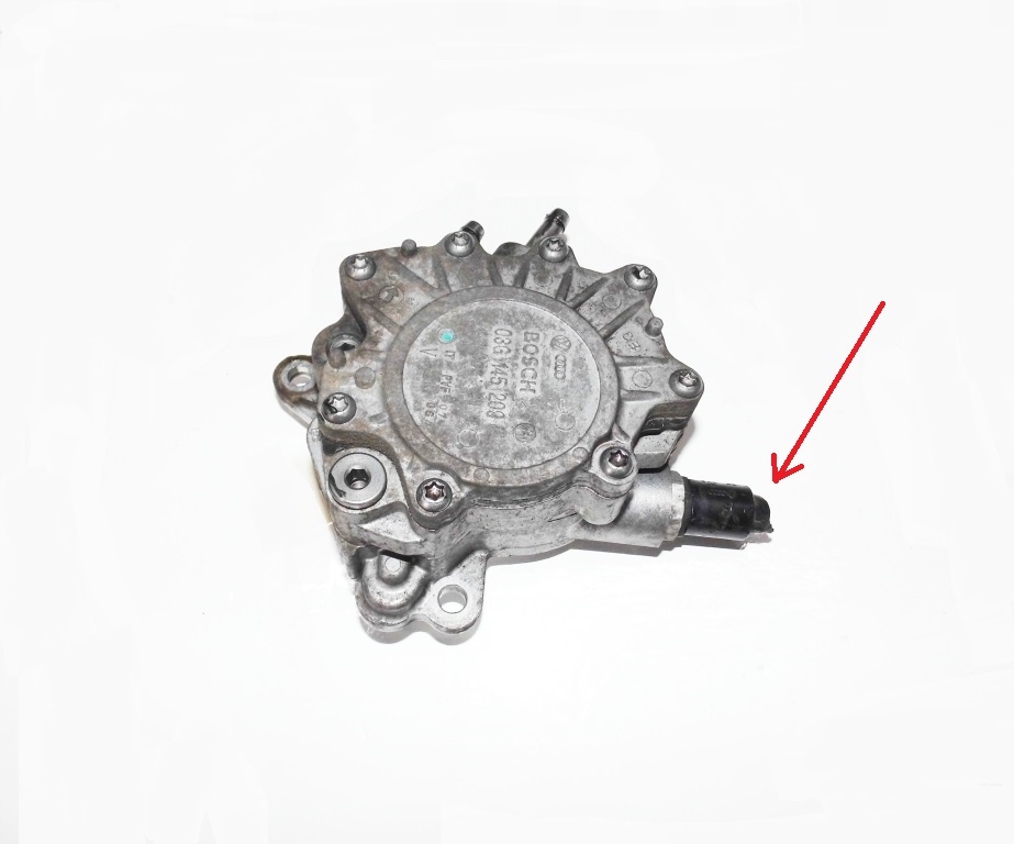 03G145209c - Насос Vacum Octavia II Audi Golf V 5 2.0 TDI BMN