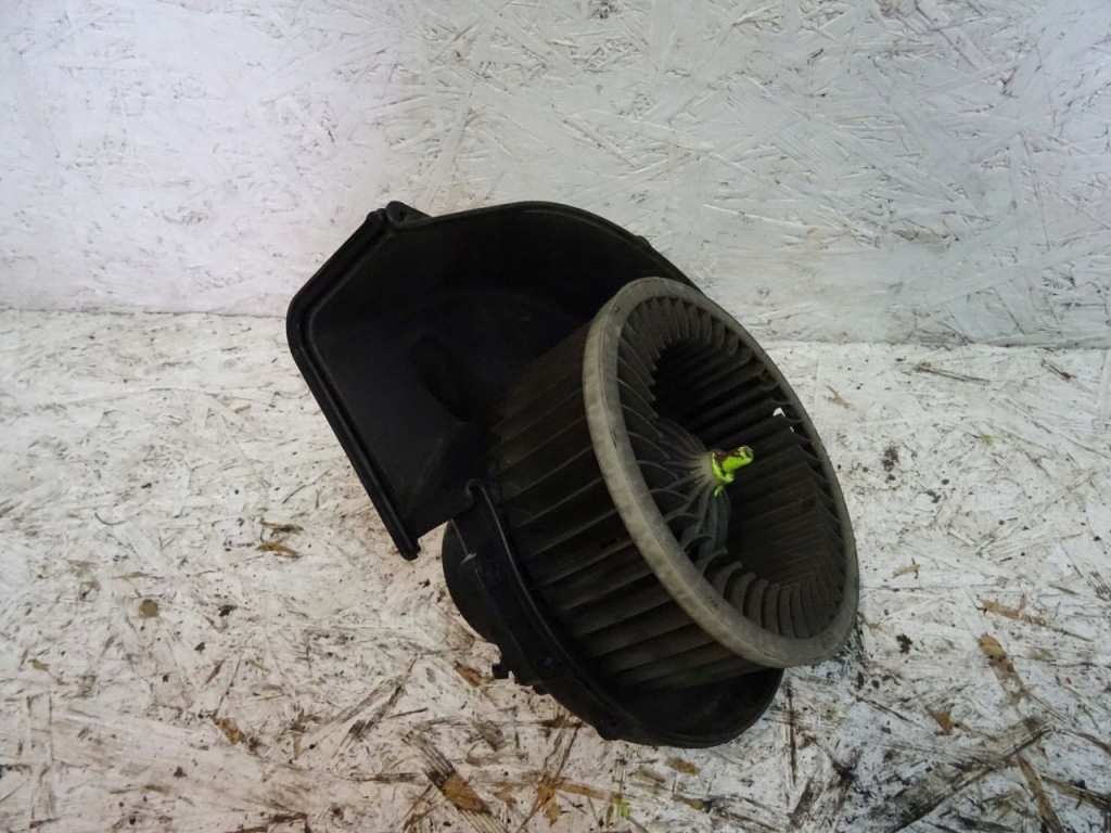 SKODA FABIA 2 II DMUCHAWA luft 6Q1819015G