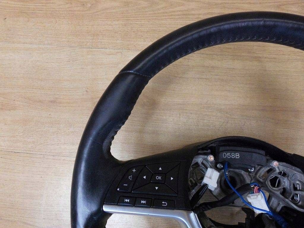 Nissan Qashqai II 2017-2021 LIFT lenkrad