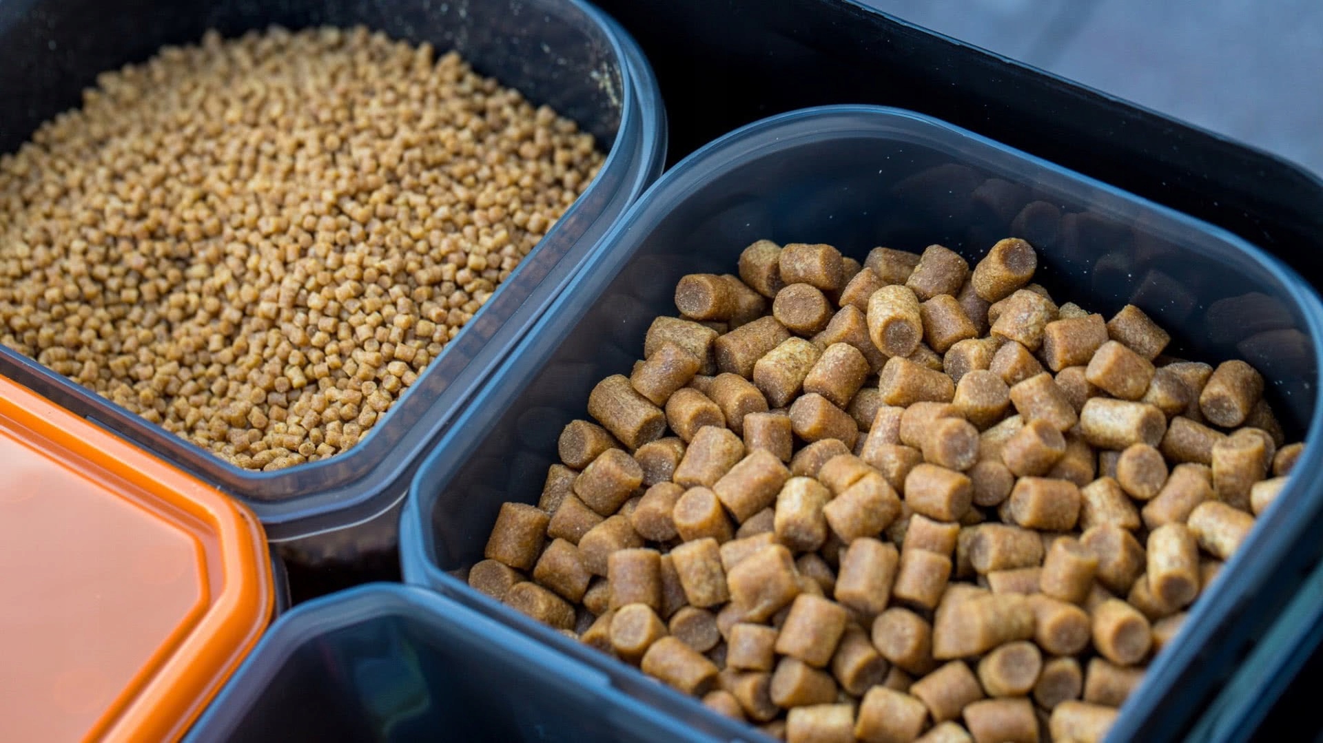 Guru Plus 4 System 17l Wiaderko z 4 Pojemnikami Guru GB17