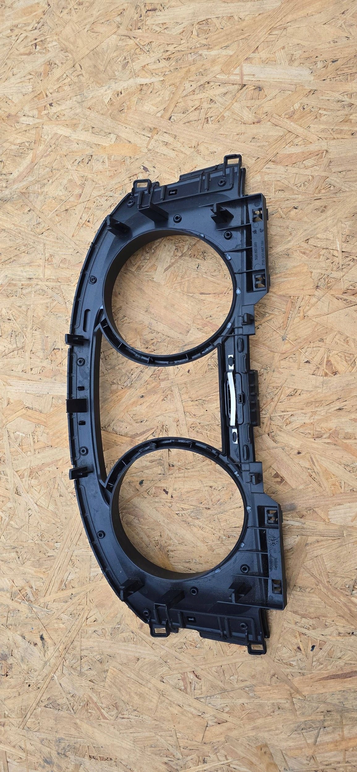 couverture DEKOR compte tours VW GOLF VII 5G0857059