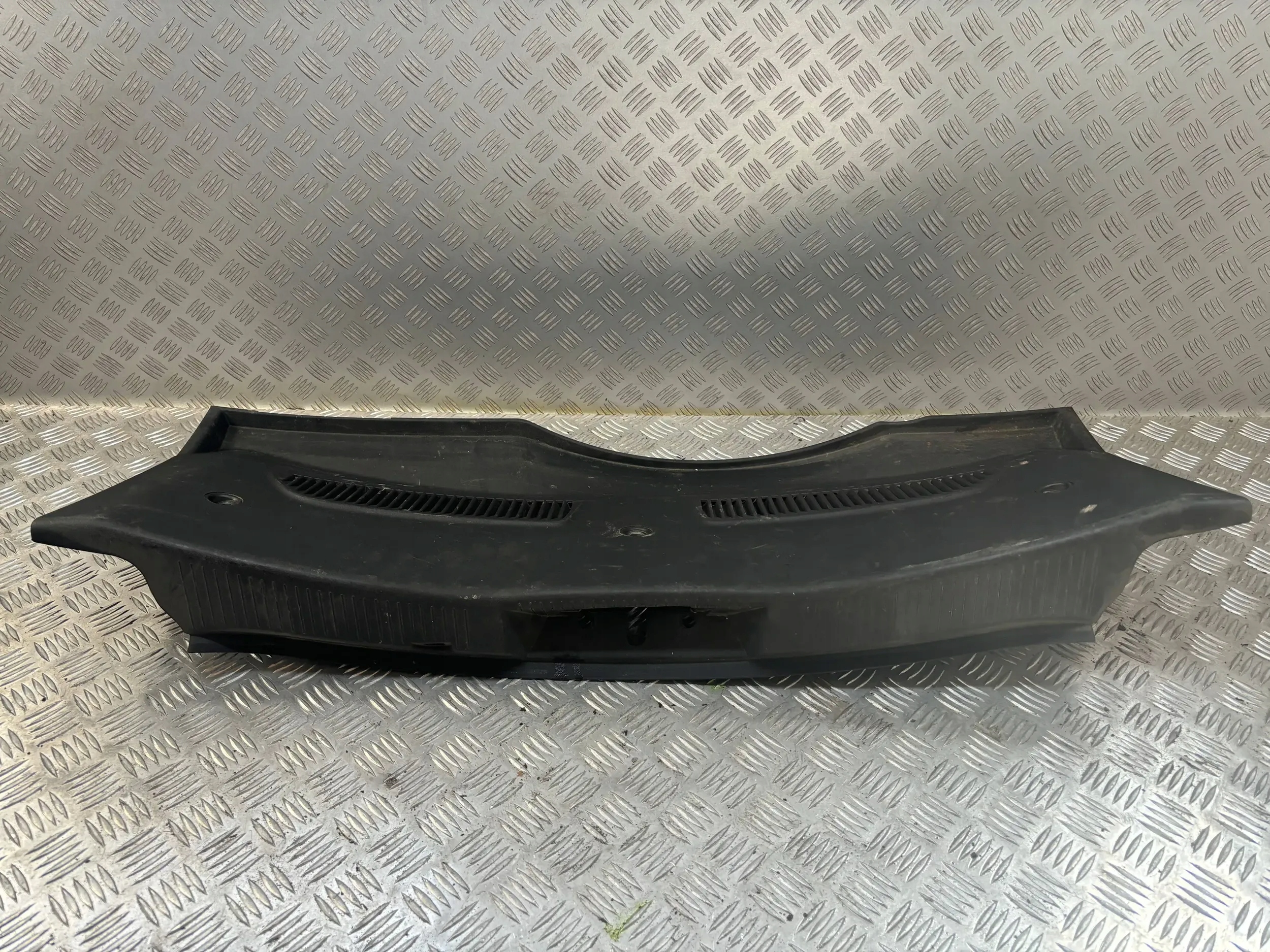 OSŁONA NAKŁADKA PASA TYŁ ALFA ROMEO MITO 1560831410