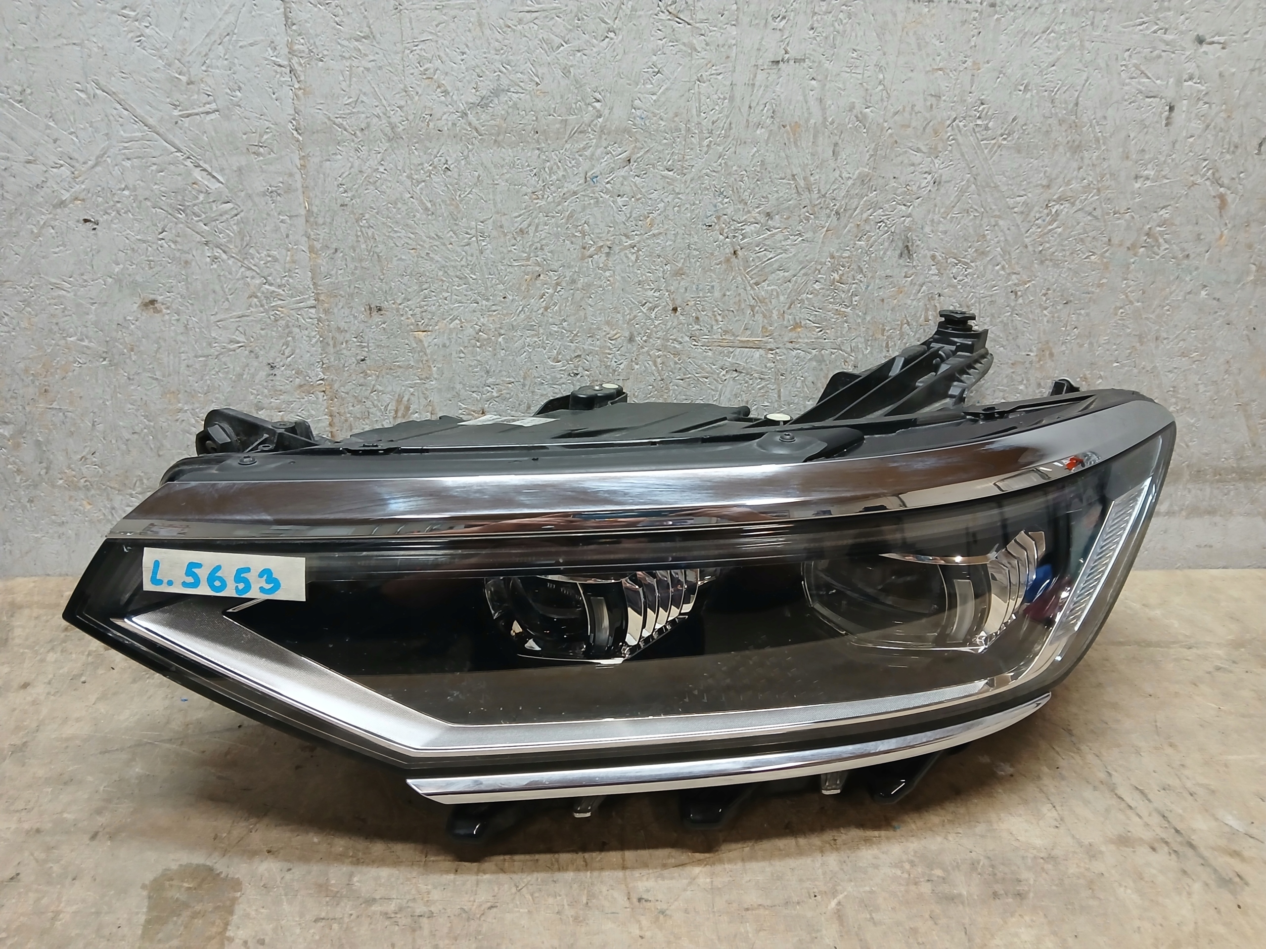 light front left VW PASSAT B8 LIFT FULL LED 3G1941081T