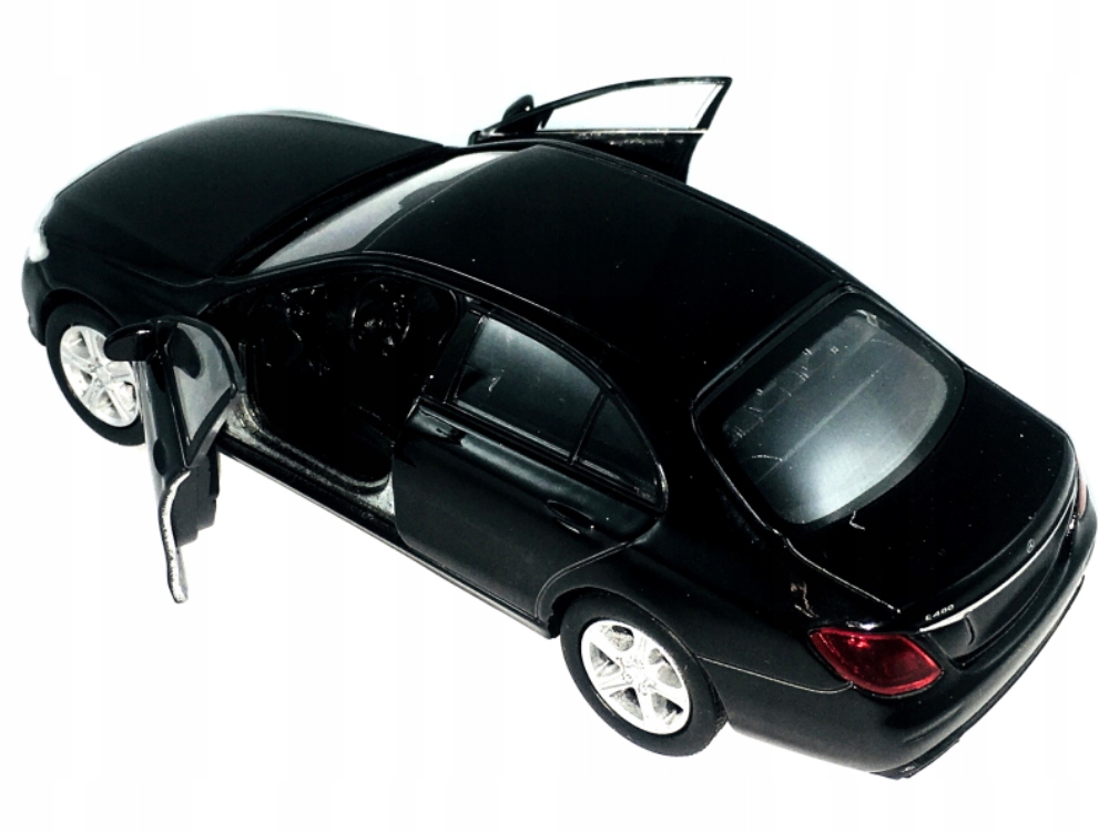 MERCEDES BENZ E-CLASS 2016 MODEL METAL WELLY 1:34 CZARNY Model 2016 Mercedes Benz E Class
