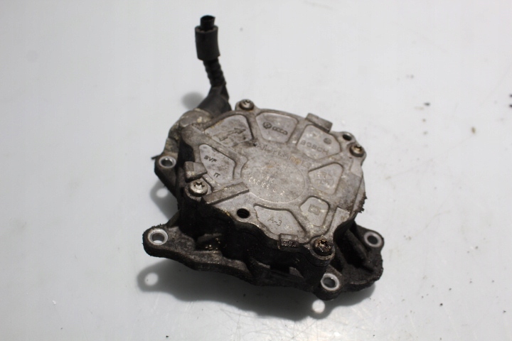 POMPA VACUM VOLKSWAGEN PASSAT B6 2 0TDI