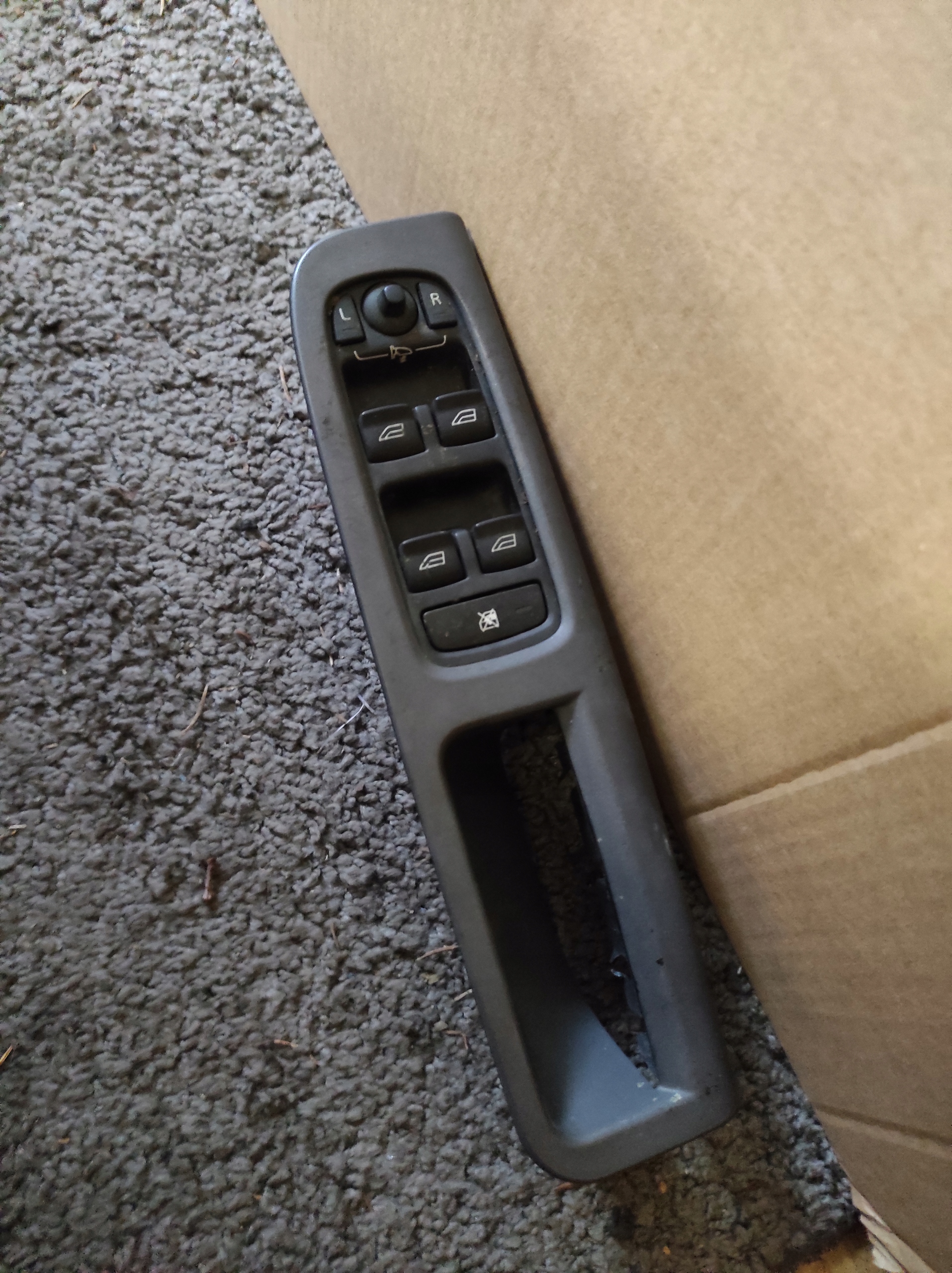 vezérlö panel SZYB LUSTEREK VOLVO V50 30773427