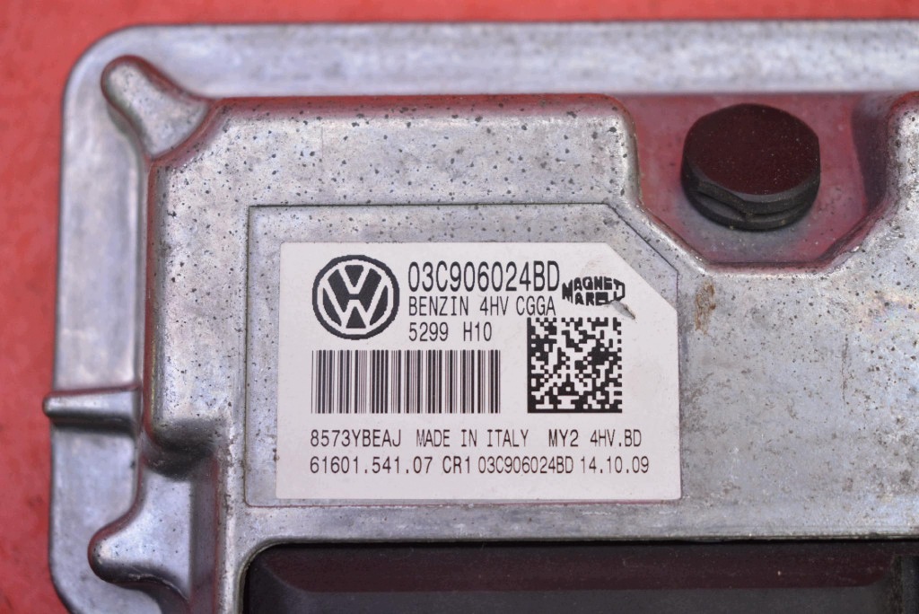 control unit computer of the engine 03C906024BD VW GOLF 6 VI plus 1.4 16V 80KM 08-14