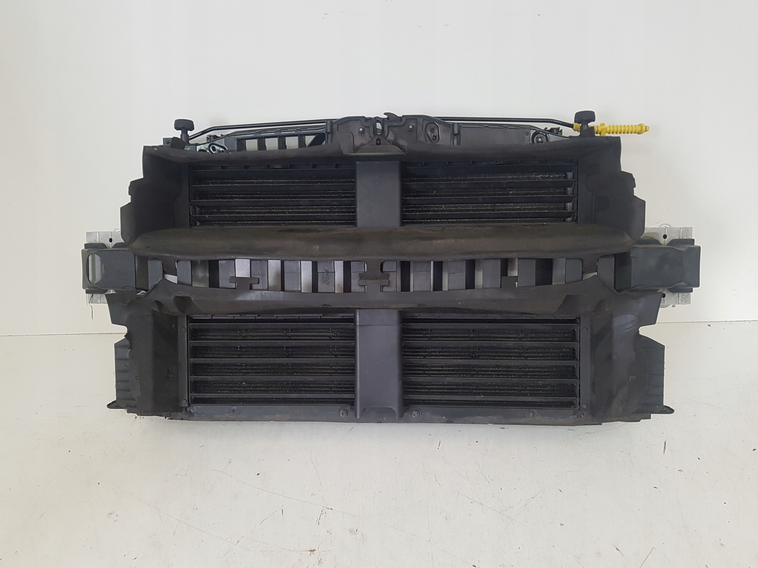 FORD FOCUS MK4 1.5 TDCI AUTOMAT PAS CHLODNICE IGLA