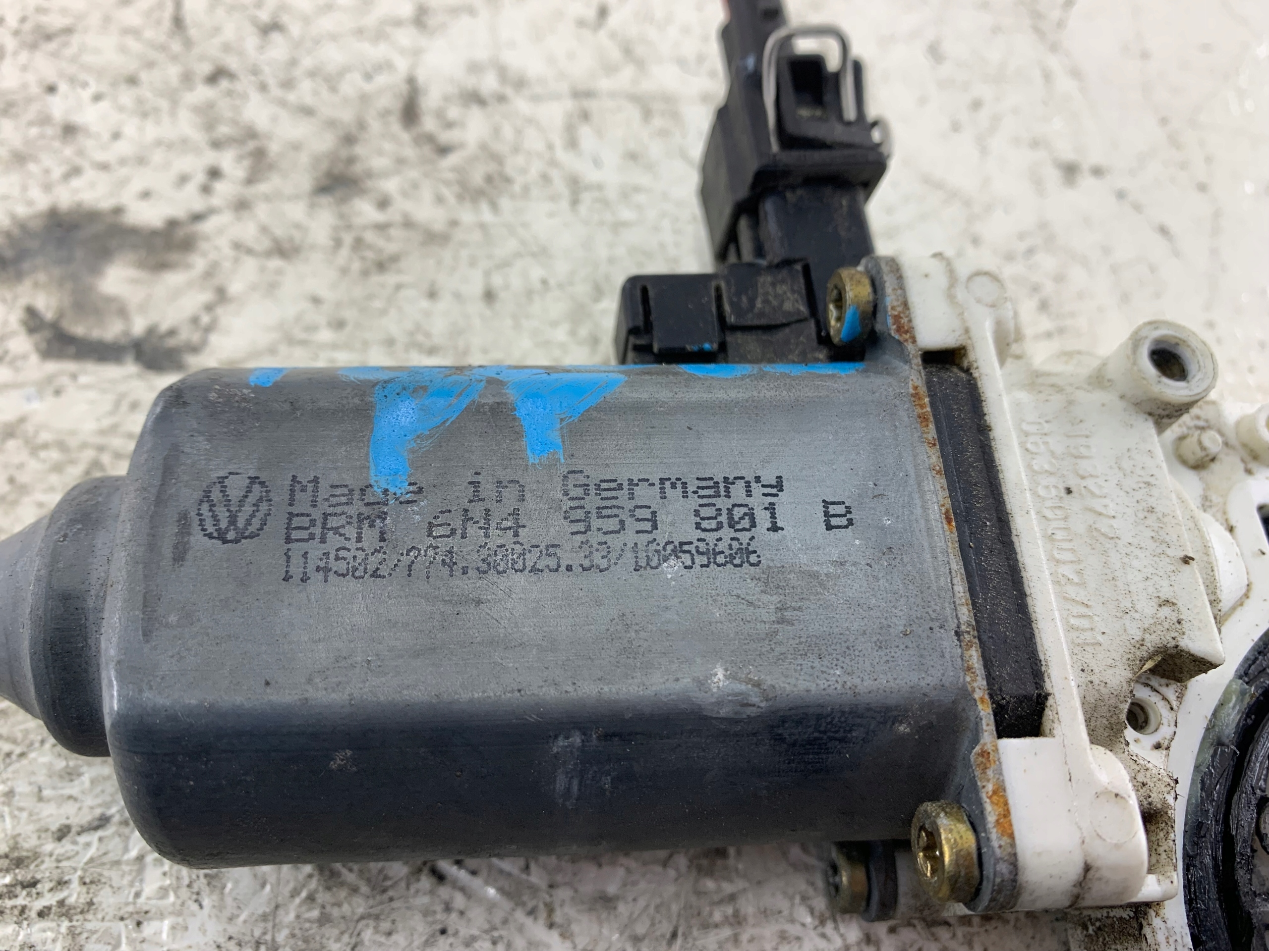 VW POLO III 6N mini motor windows right front 6N4959801B