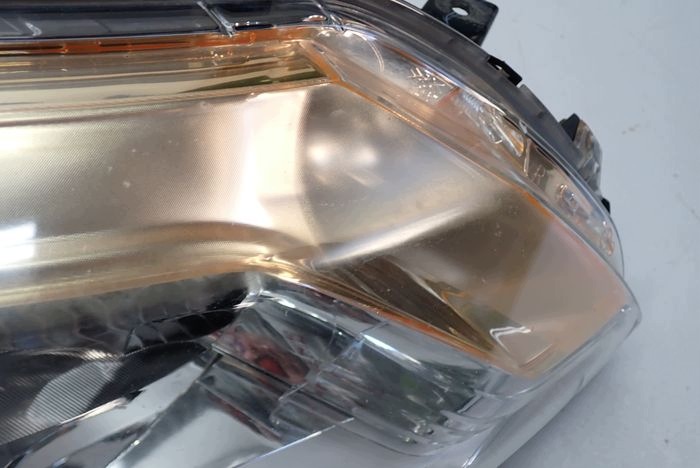 MITSUBISHI L200 15-19 reflektor droite feu droit