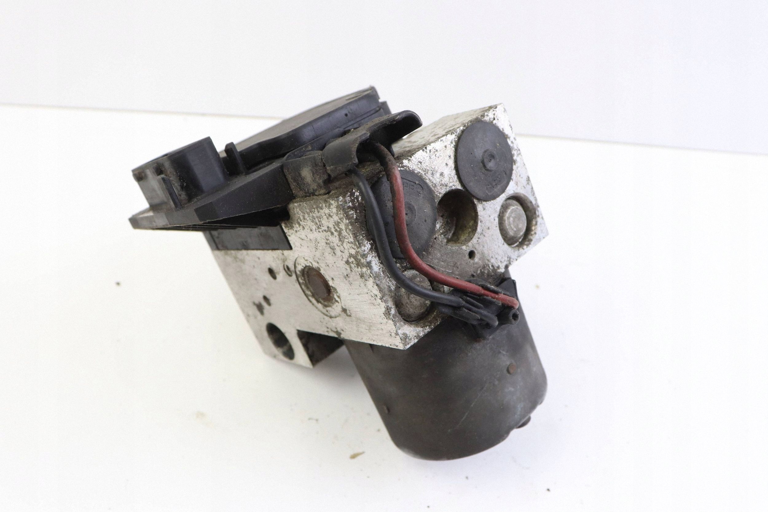 AUDI A6 C5 A4 B5 PASSAT B5 Pompa ABS 8E0614111T 0265202401