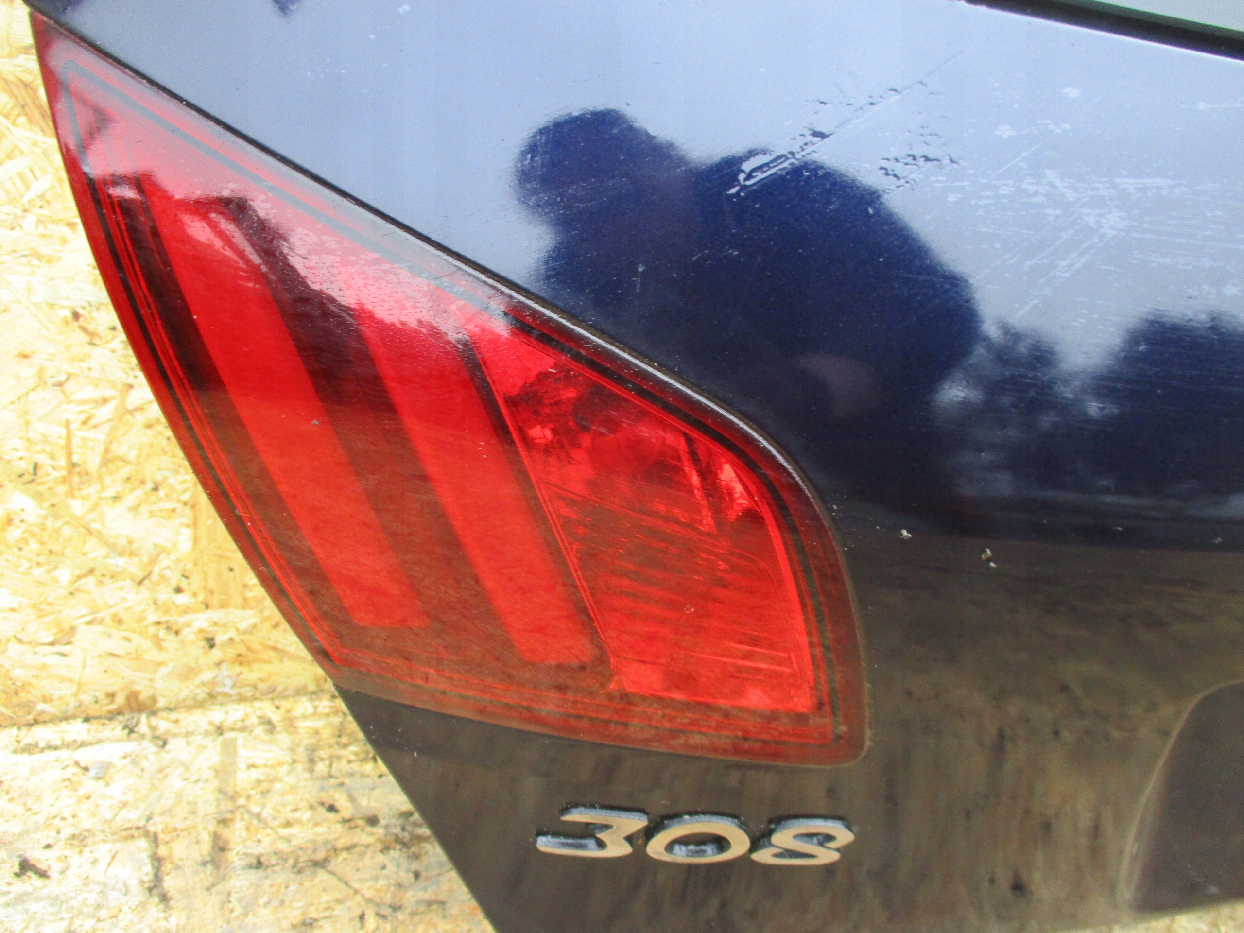 Klapa tył Peugeot 308 T9 HB Producent części Peugeot OE