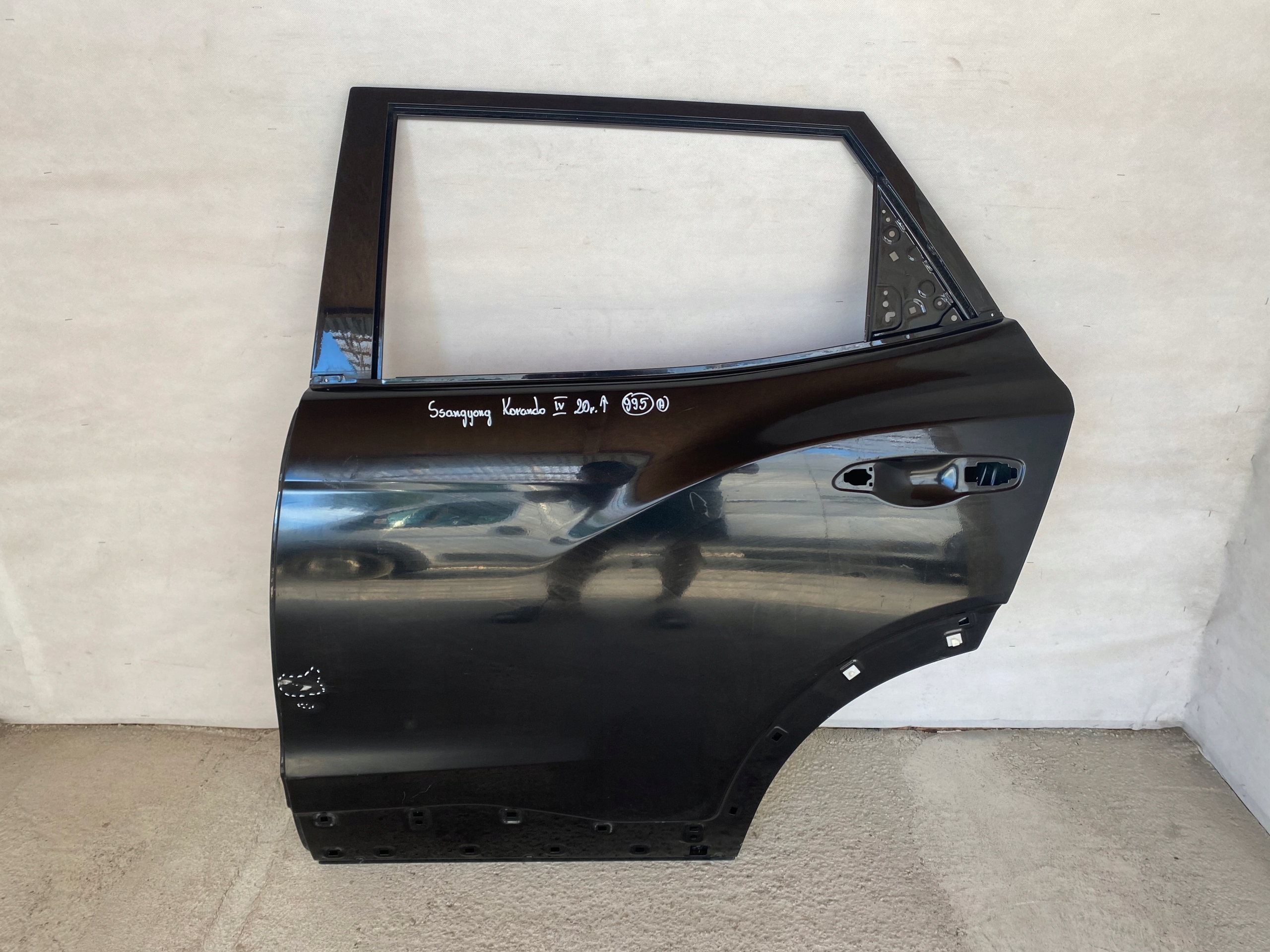 SSANGYONG KORANDO IV 2020r- DRZWI LEWE TYŁ POZNAŃ GIEŁDA