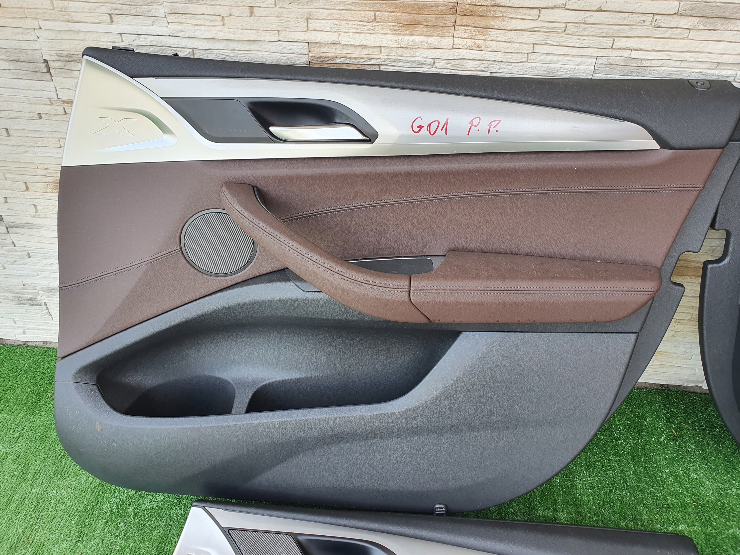 обивка Двери BMW X3 G01