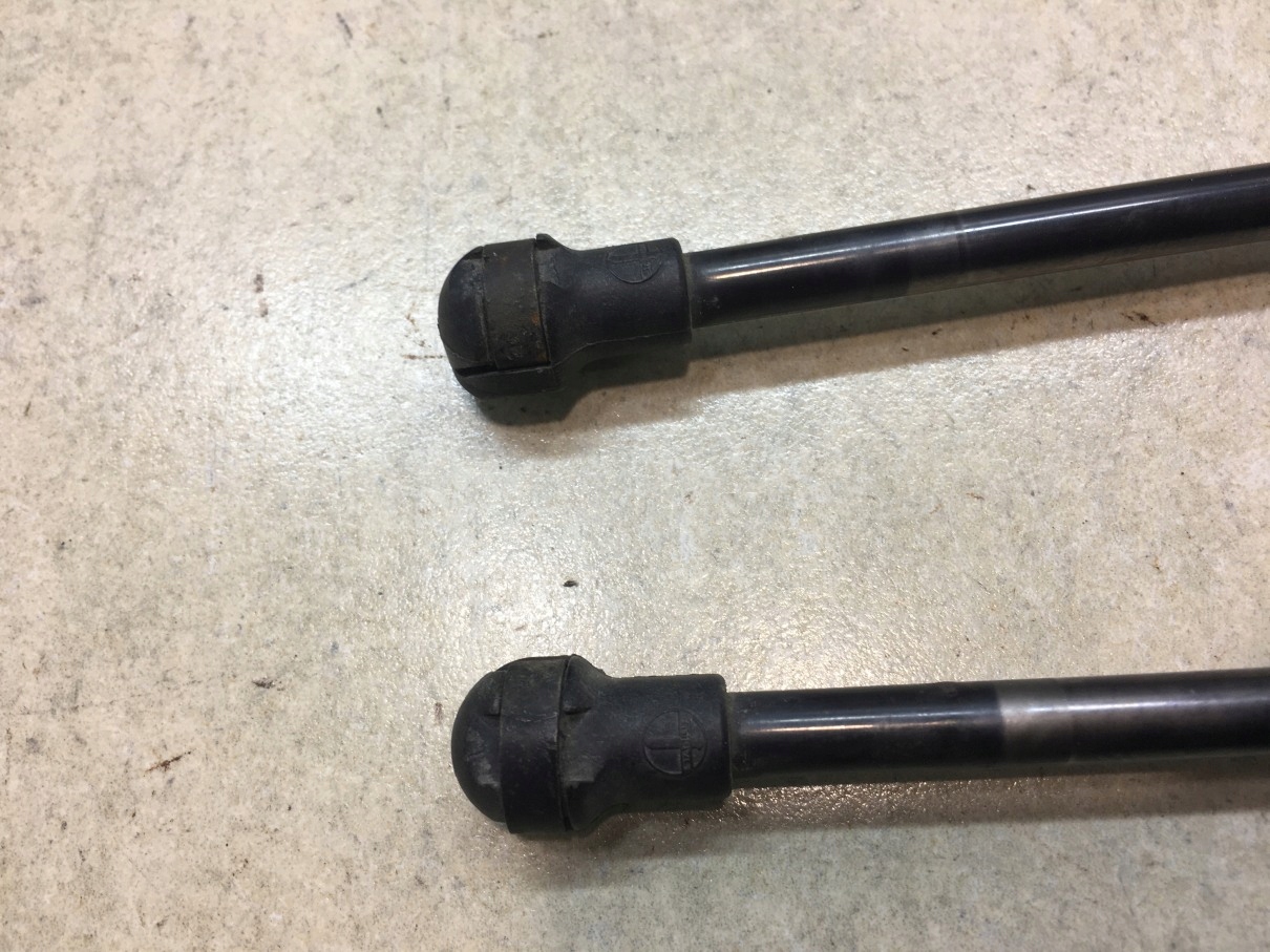 damper bonnet boot VW LUPO 6X0827550A