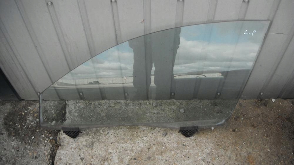 AUDI A8 D3 02-09 SZYBA LEWY PRZÓD PODWÓJNA