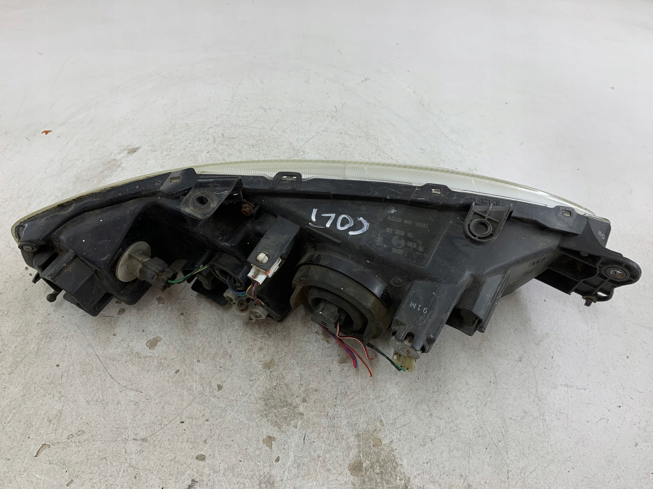 MITSUBISHI COLT V light left front 100-87279