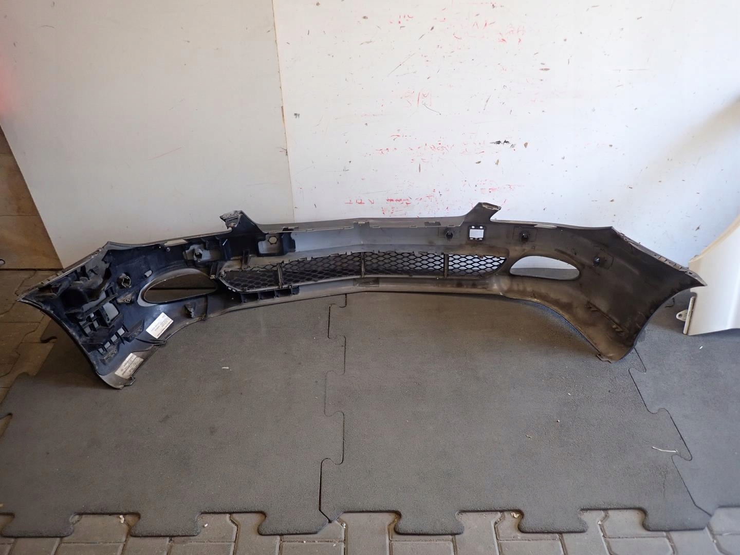 bumper front front MERCEDES CLS W219 A219 04-08