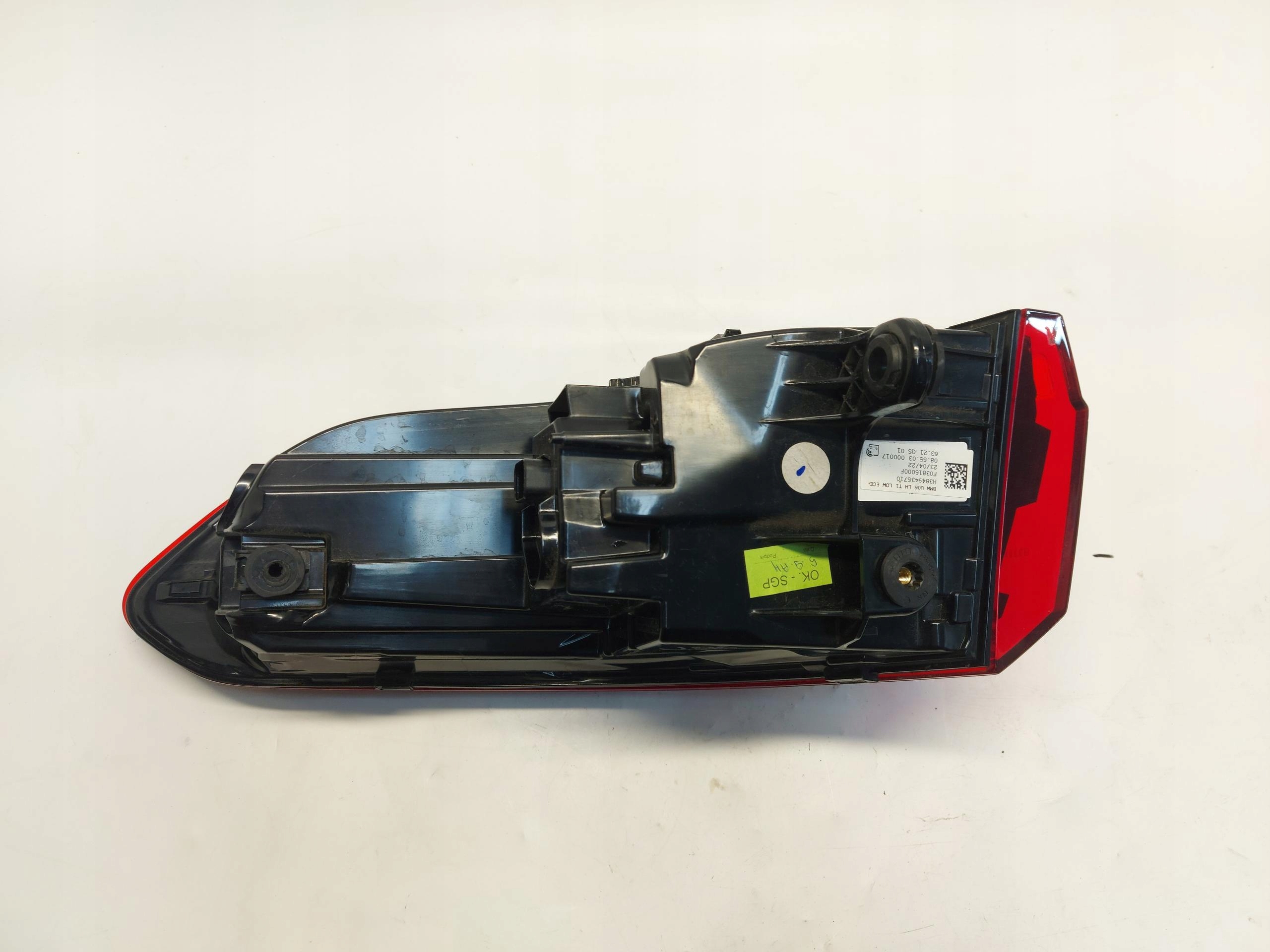 BMW U06 200i light LED rear part left 8494357