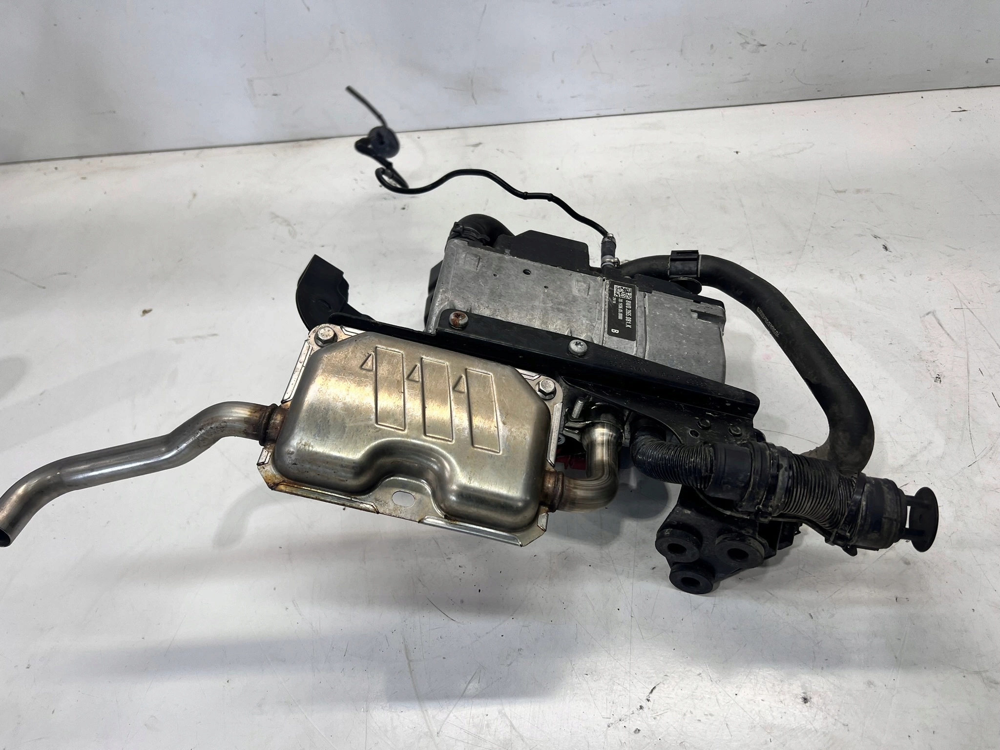 WEBASTO DOGRZEWACZ AUDI A4 B9 A5 8W0265081K