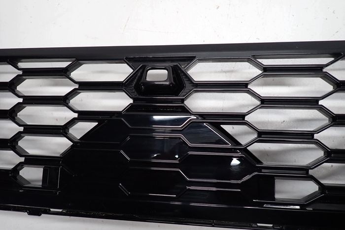 MITSUBISHI ECLIPSE CROSS LIFT 21- mřížka střední předek