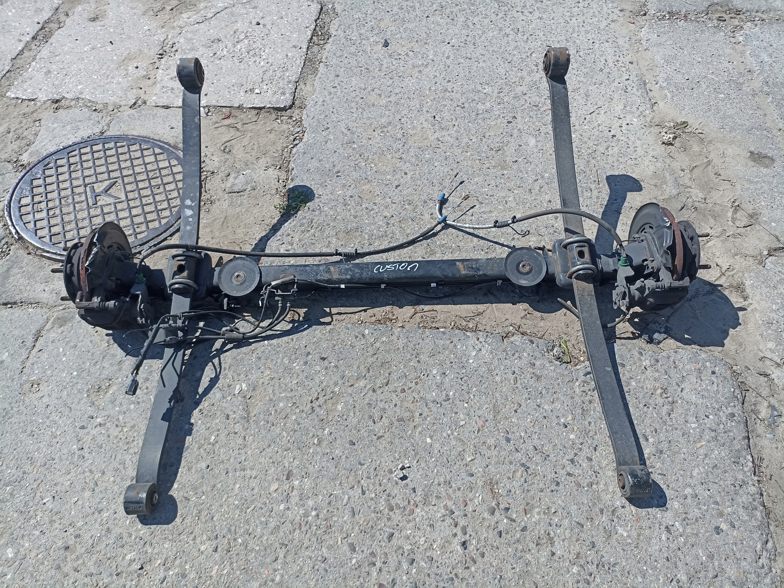 FORD CUSTOM LIFT OŚ TYŁ TYLNA BELKA ZAWIESZENIE