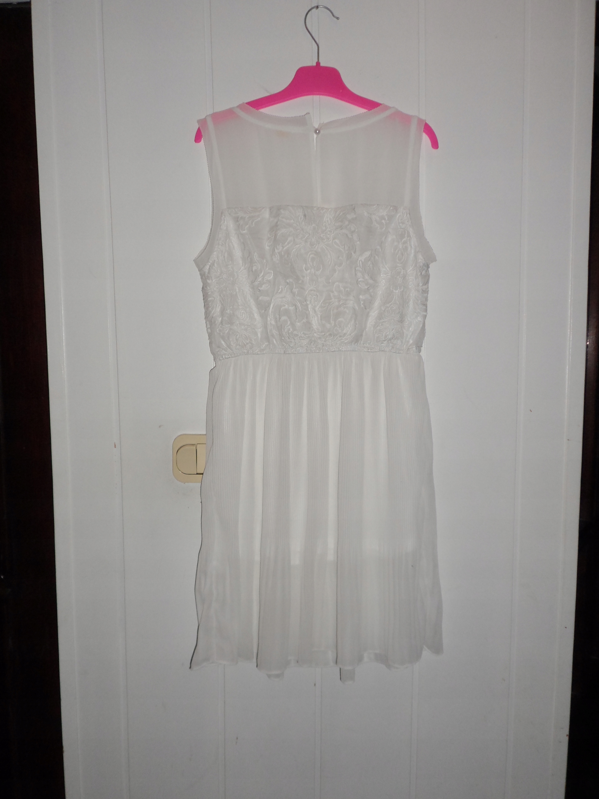 PRZEPIĘKNA BIAŁA SUKIENKA Styl glamour