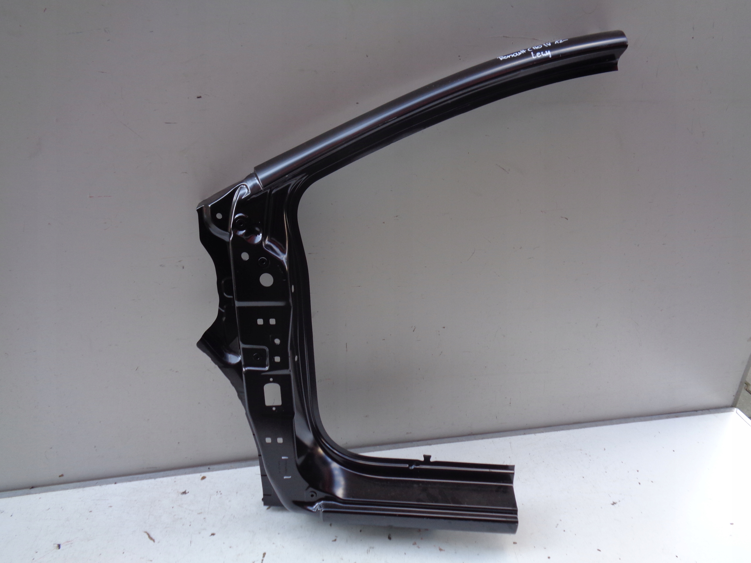 pillar left front RENAULT CLIO IV 12