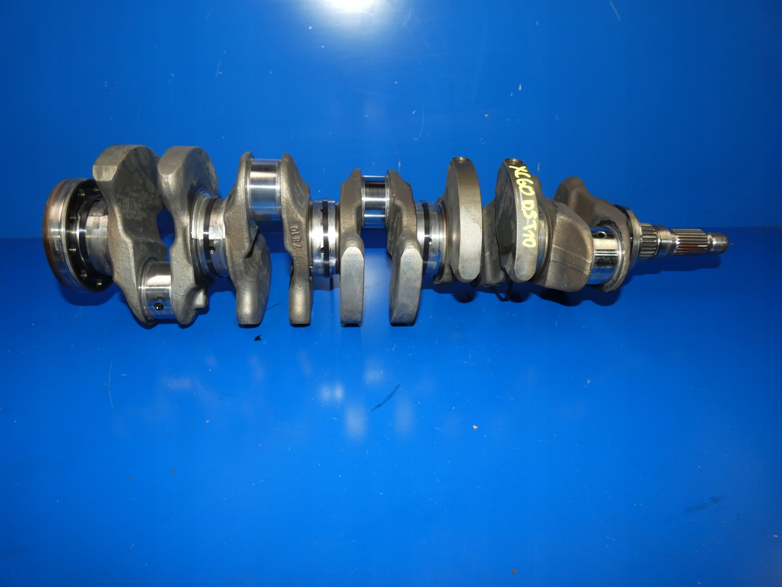 VOLVO XC60 I S80 S60 V60 2.4 D5 T10 WAŁ KORBOWY